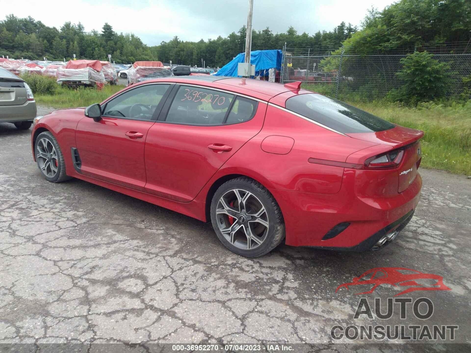 KIA STINGER 2018 - KNAE55LC1J6016049