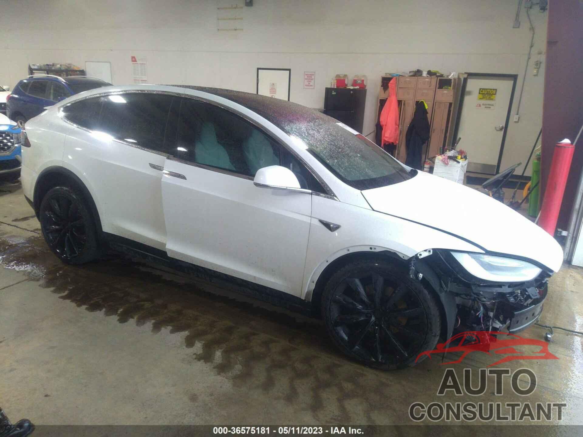 TESLA MODEL X 2019 - 5YJXCDE29KF150619