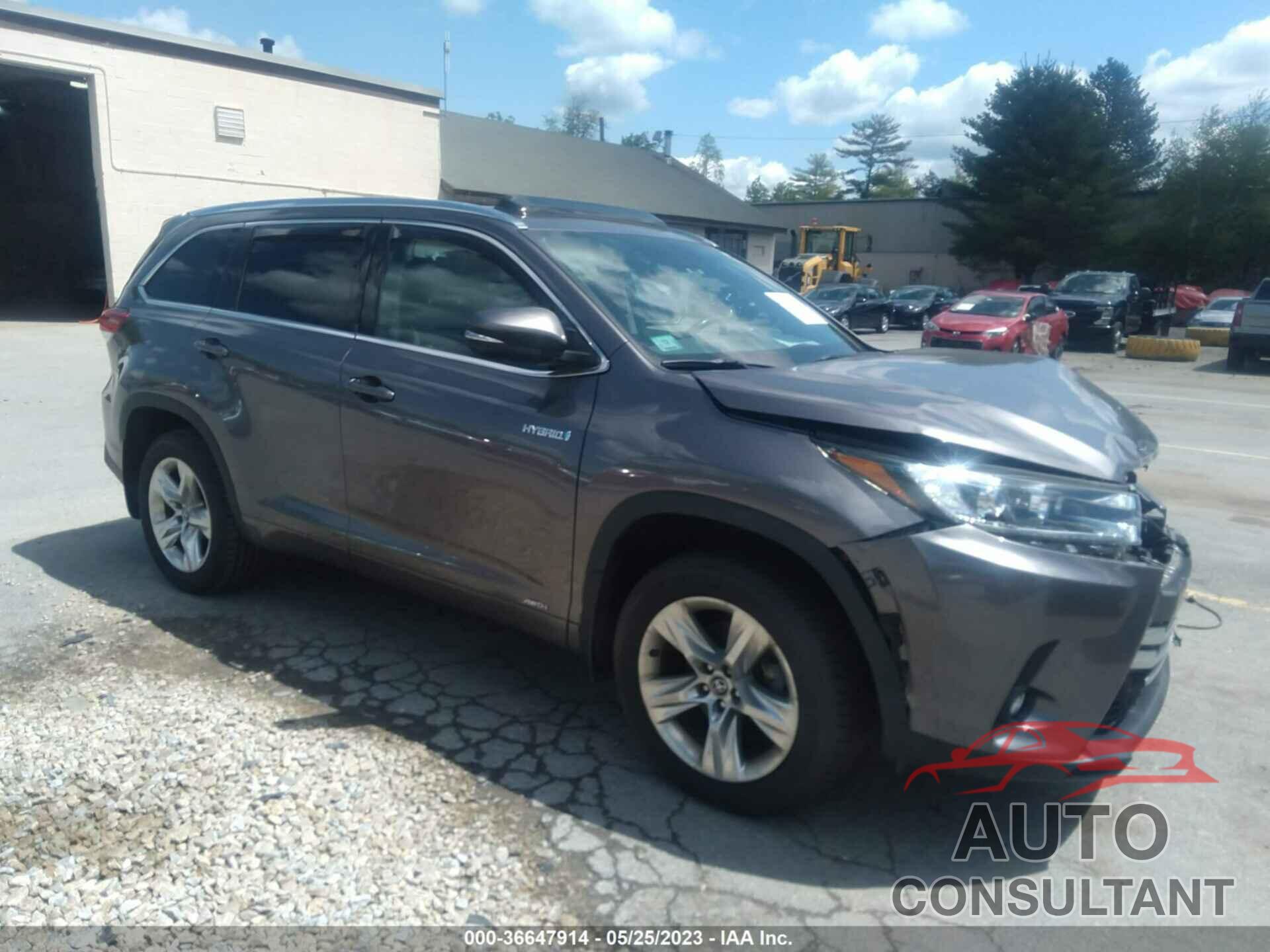 TOYOTA HIGHLANDER 2019 - 5TDDGRFH4KS073208