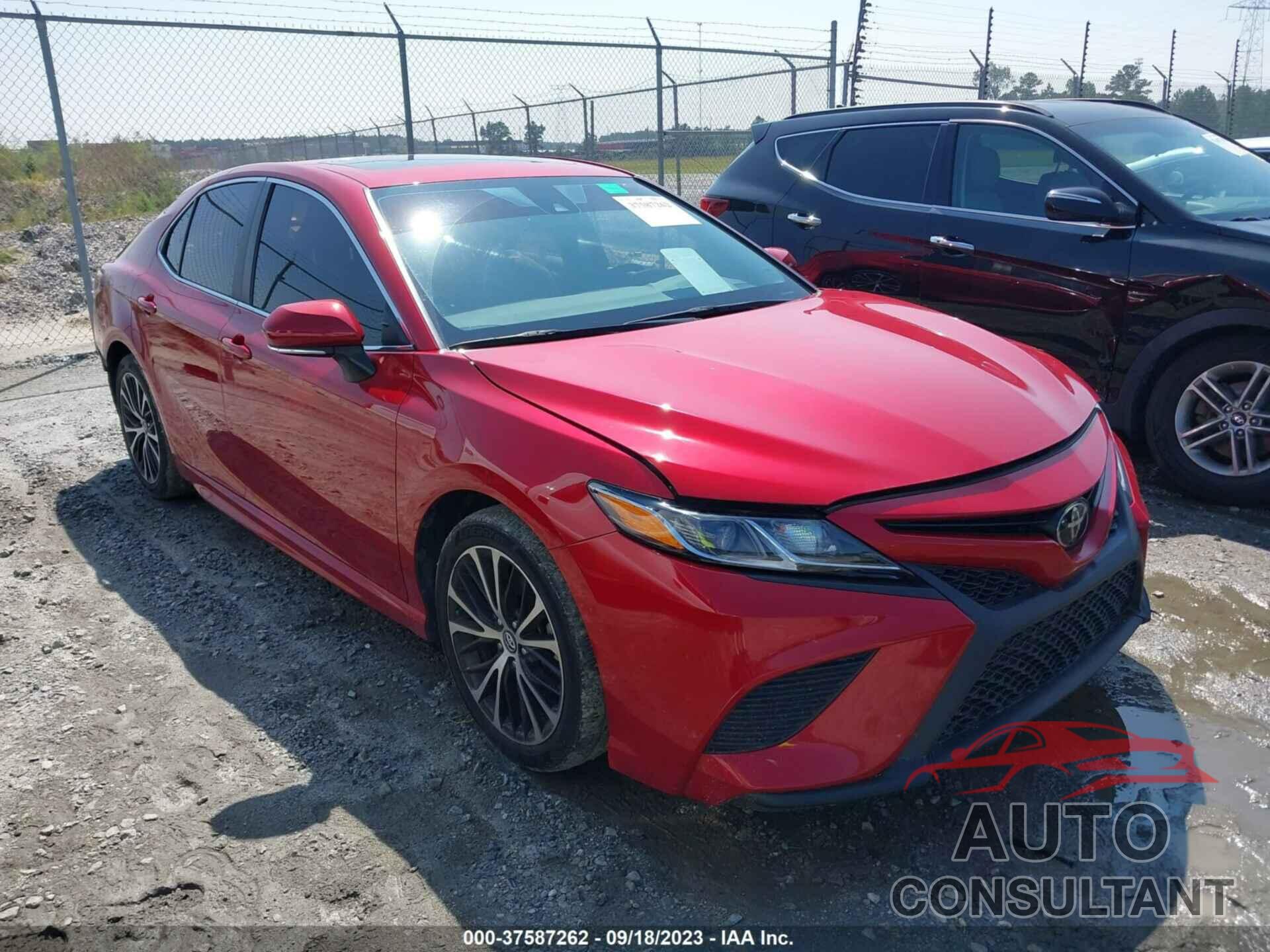 TOYOTA CAMRY 2019 - 4T1B11HKXKU236020