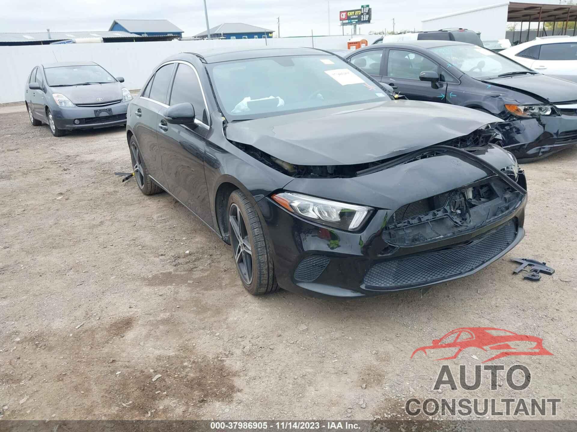 MERCEDES-BENZ A 220 2019 - WDD3G4EB7KW020021