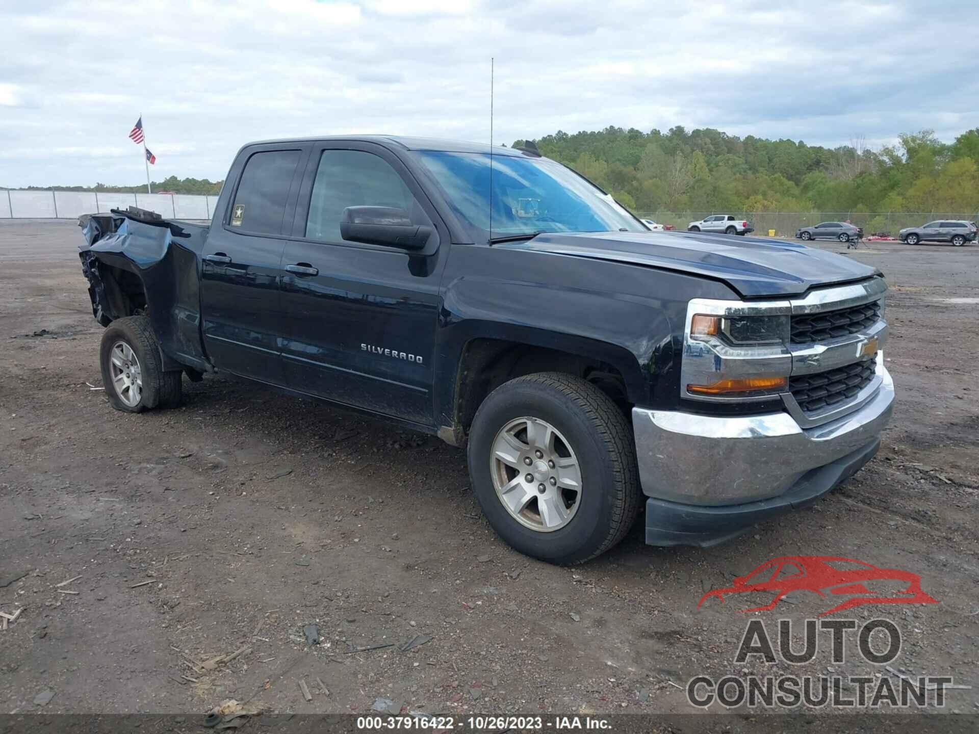 CHEVROLET SILVERADO 1500 2018 - 1GCRCREC0JZ139919