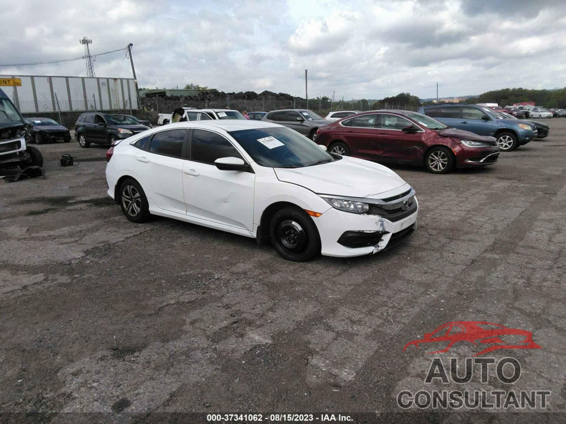 HONDA CIVIC 2018 - 2HGFC2F55JH511198