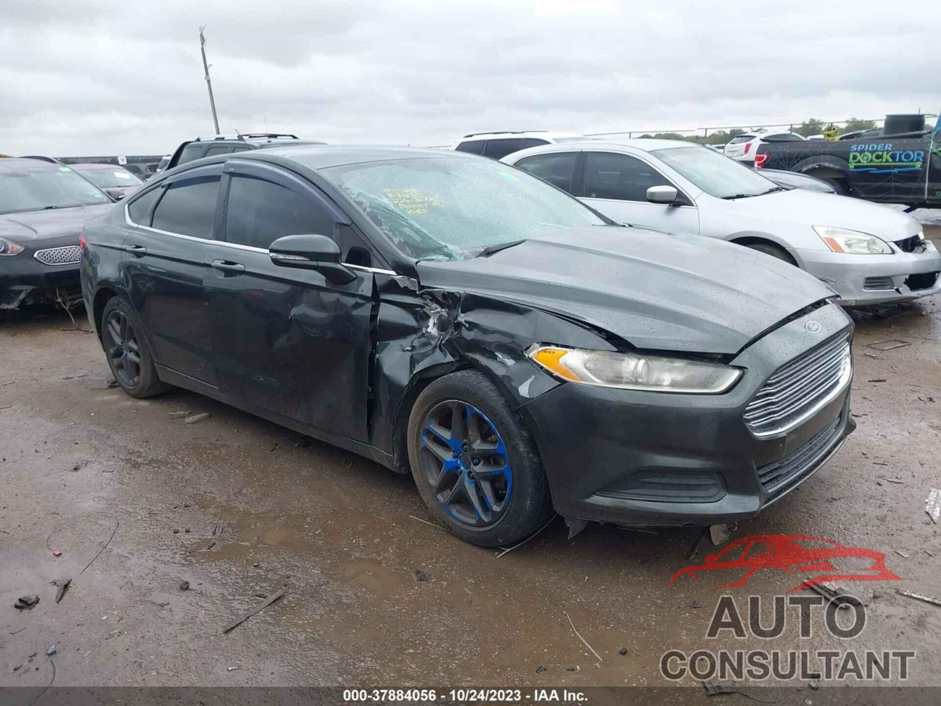 FORD FUSION 2015 - 1FA6P0H77F5118667