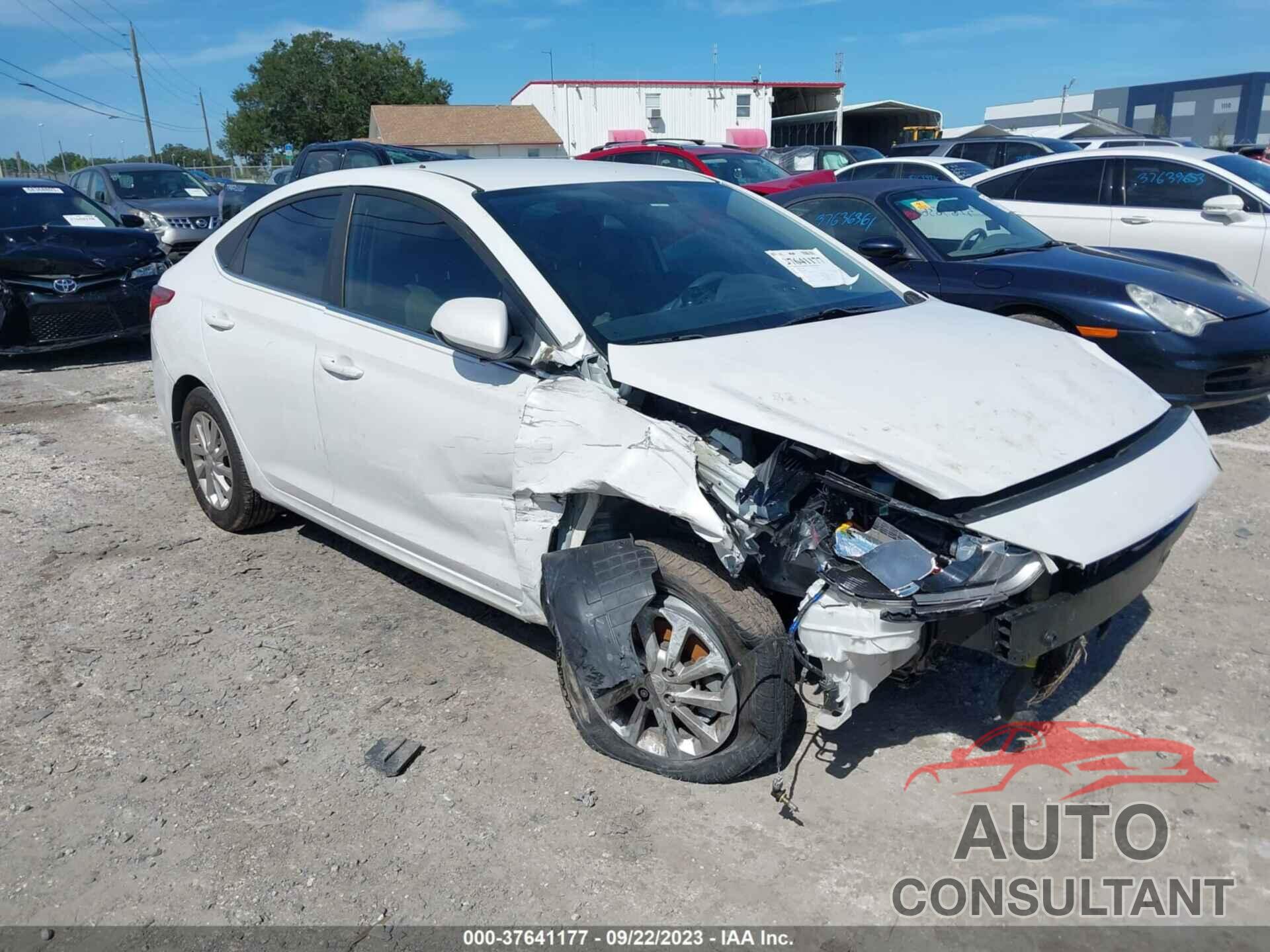 HYUNDAI ACCENT 2019 - 3KPC24A33KE058640