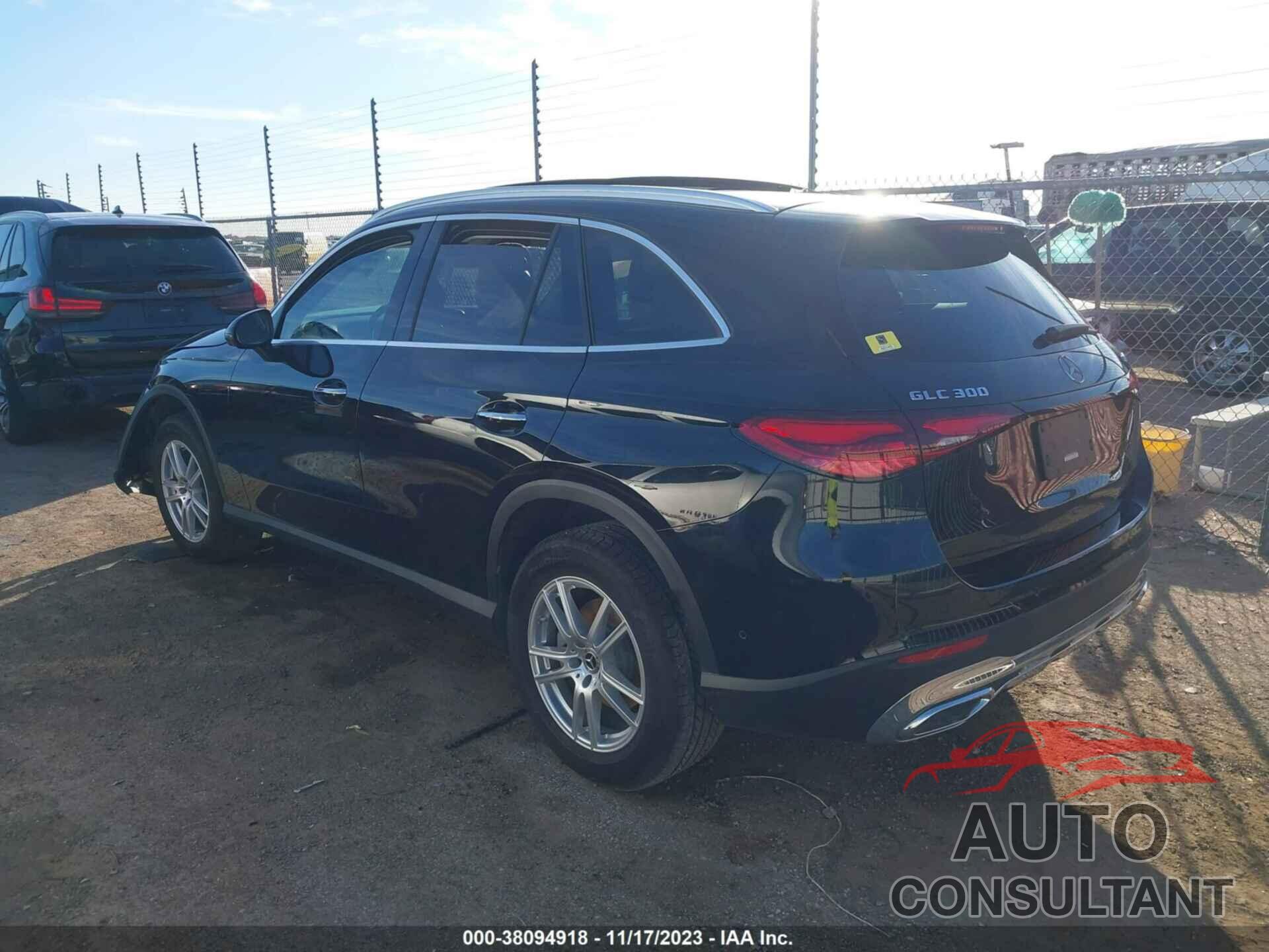 MERCEDES-BENZ GLC 2023 - W1NKM4HB0PU012199