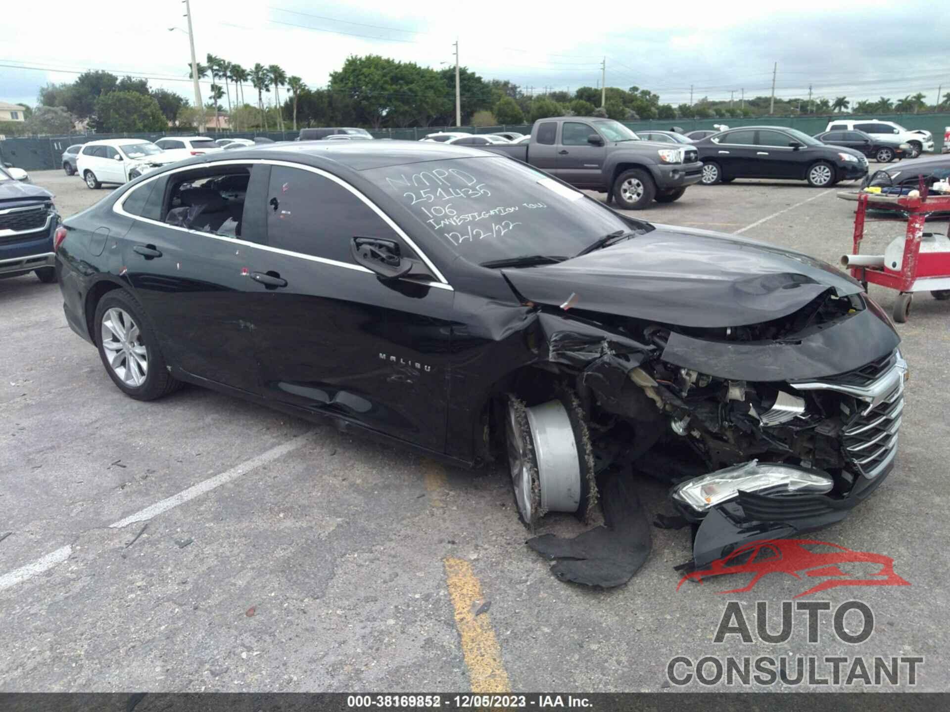 CHEVROLET MALIBU 2020 - 1G1ZD5ST8LF069707