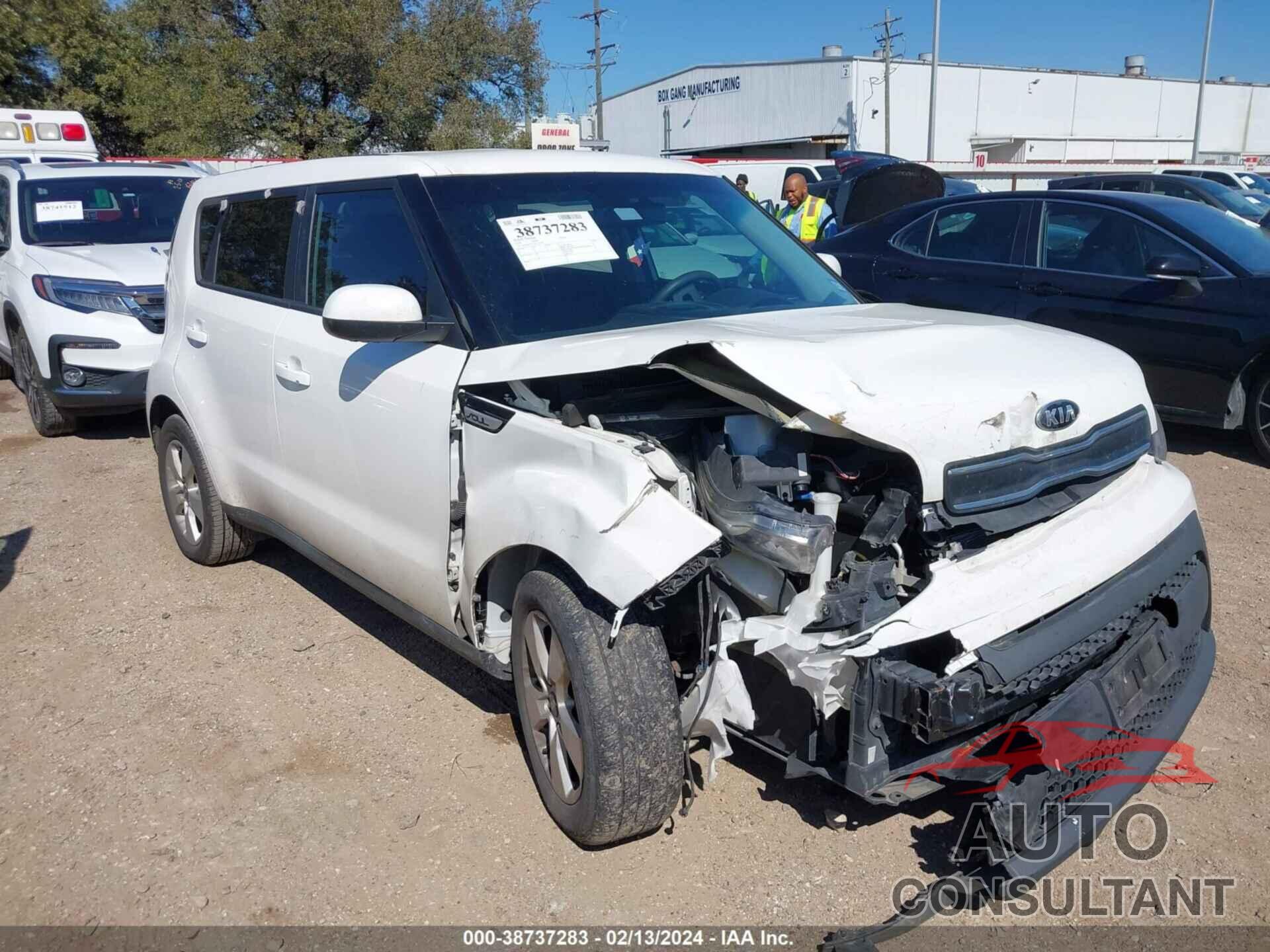 KIA SOUL 2019 - KNDJN2A2XK7003869