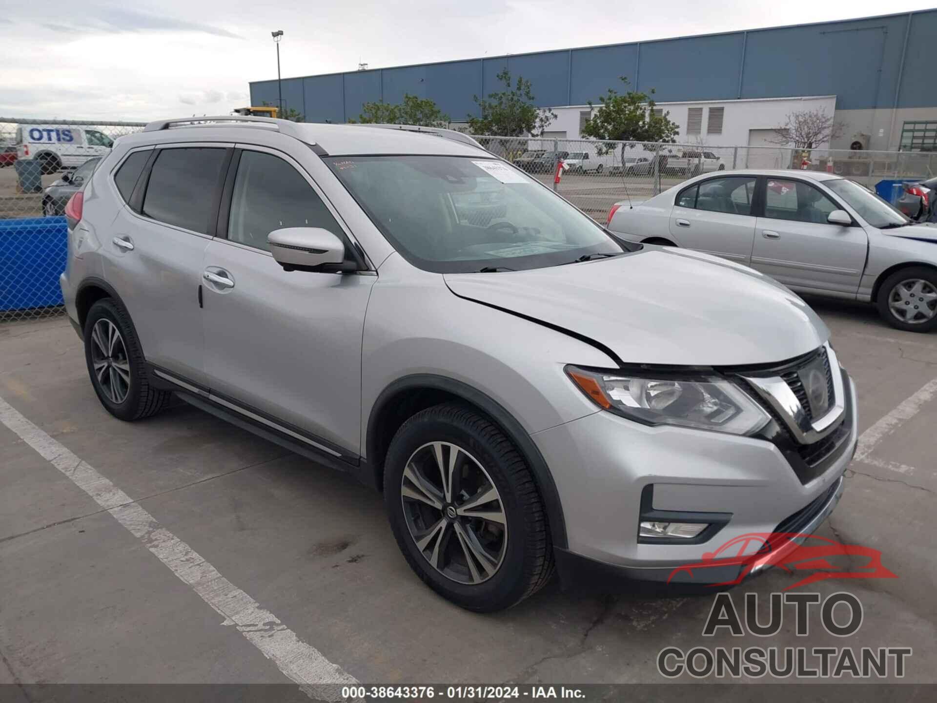 NISSAN ROGUE 2017 - JN8AT2MT3HW154470