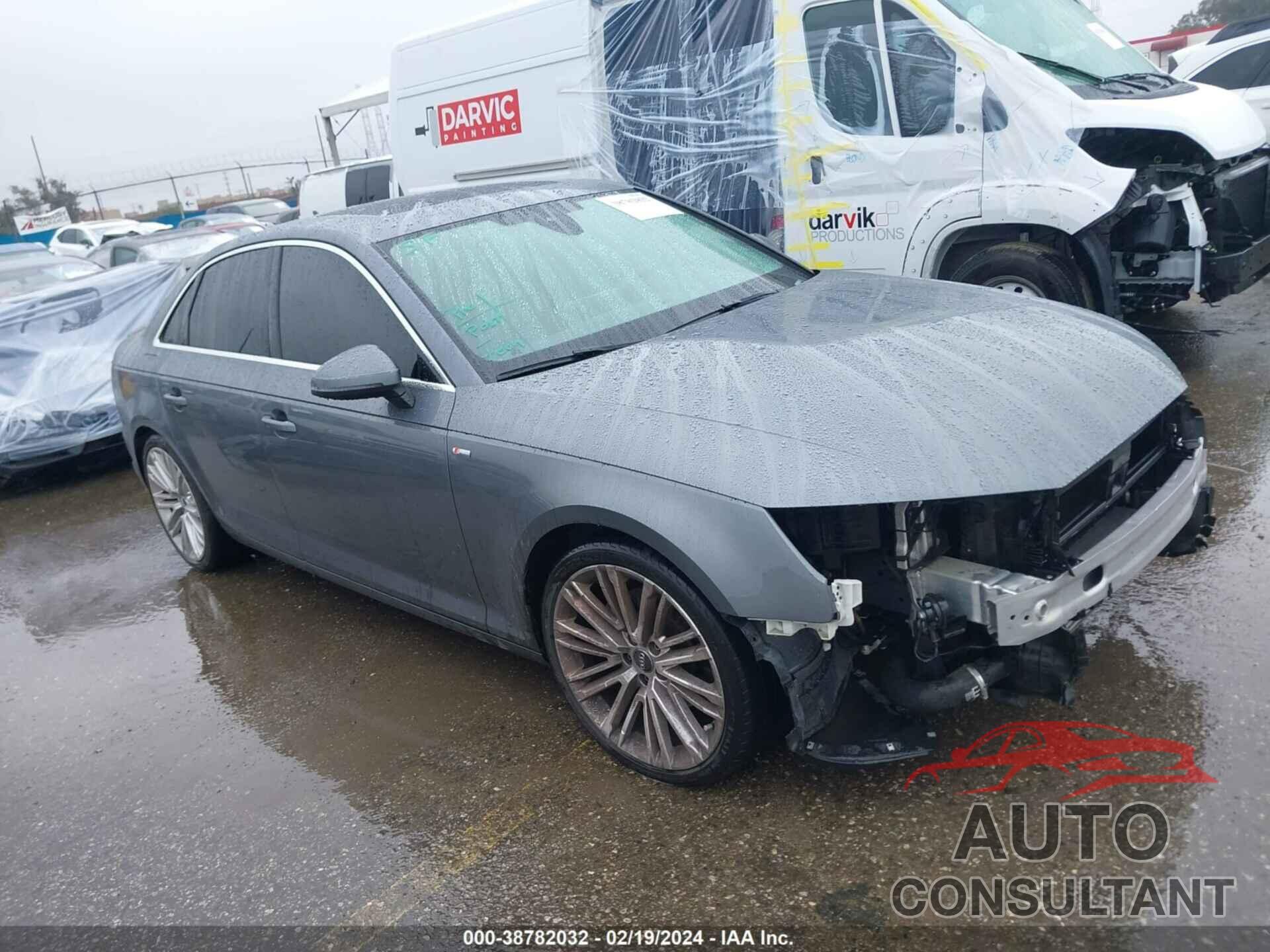 AUDI A4 2019 - WAUHMAF44KA008166