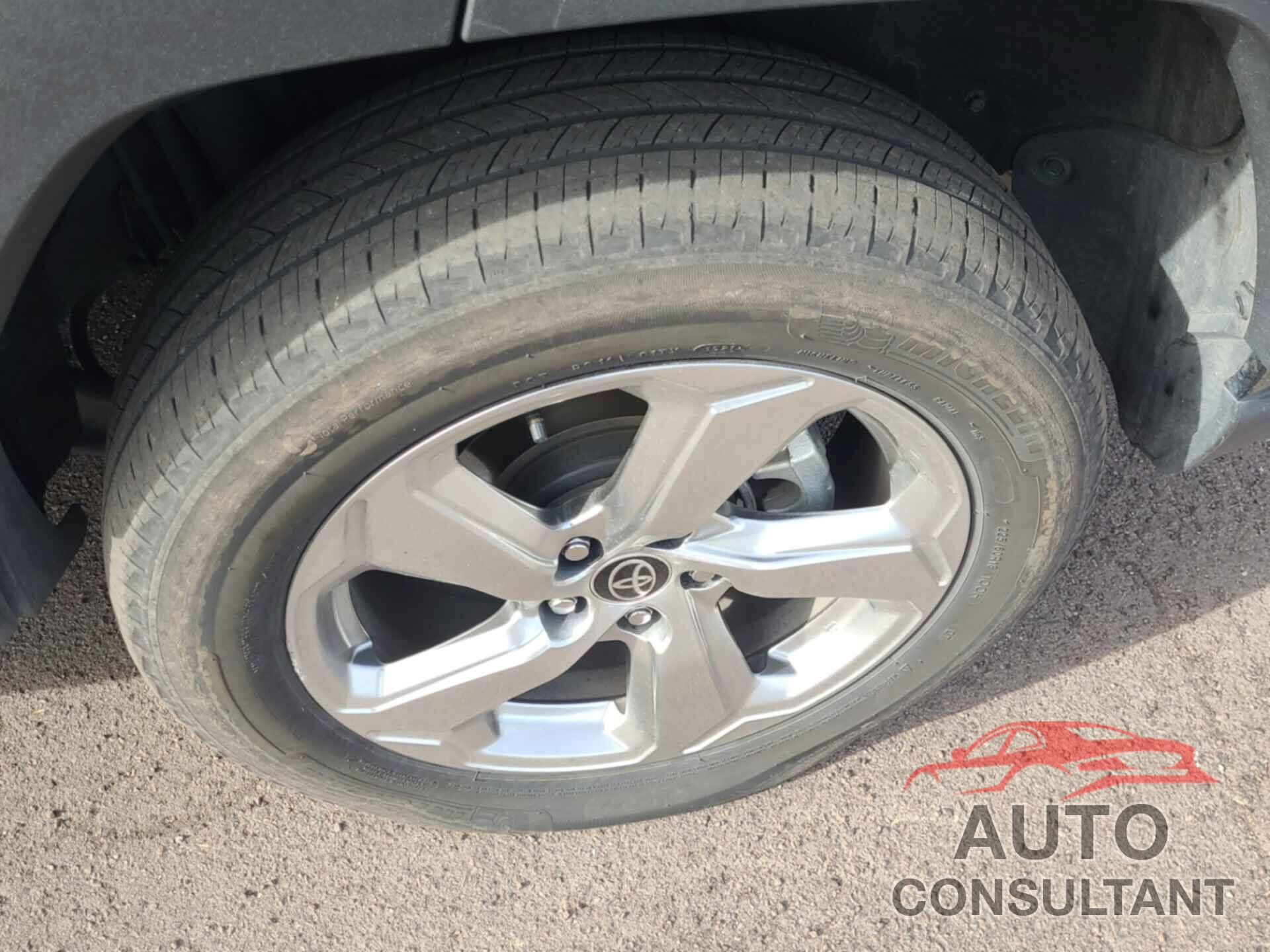 TOYOTA RAV4 2021 - 4T3D6RFV0MU055413