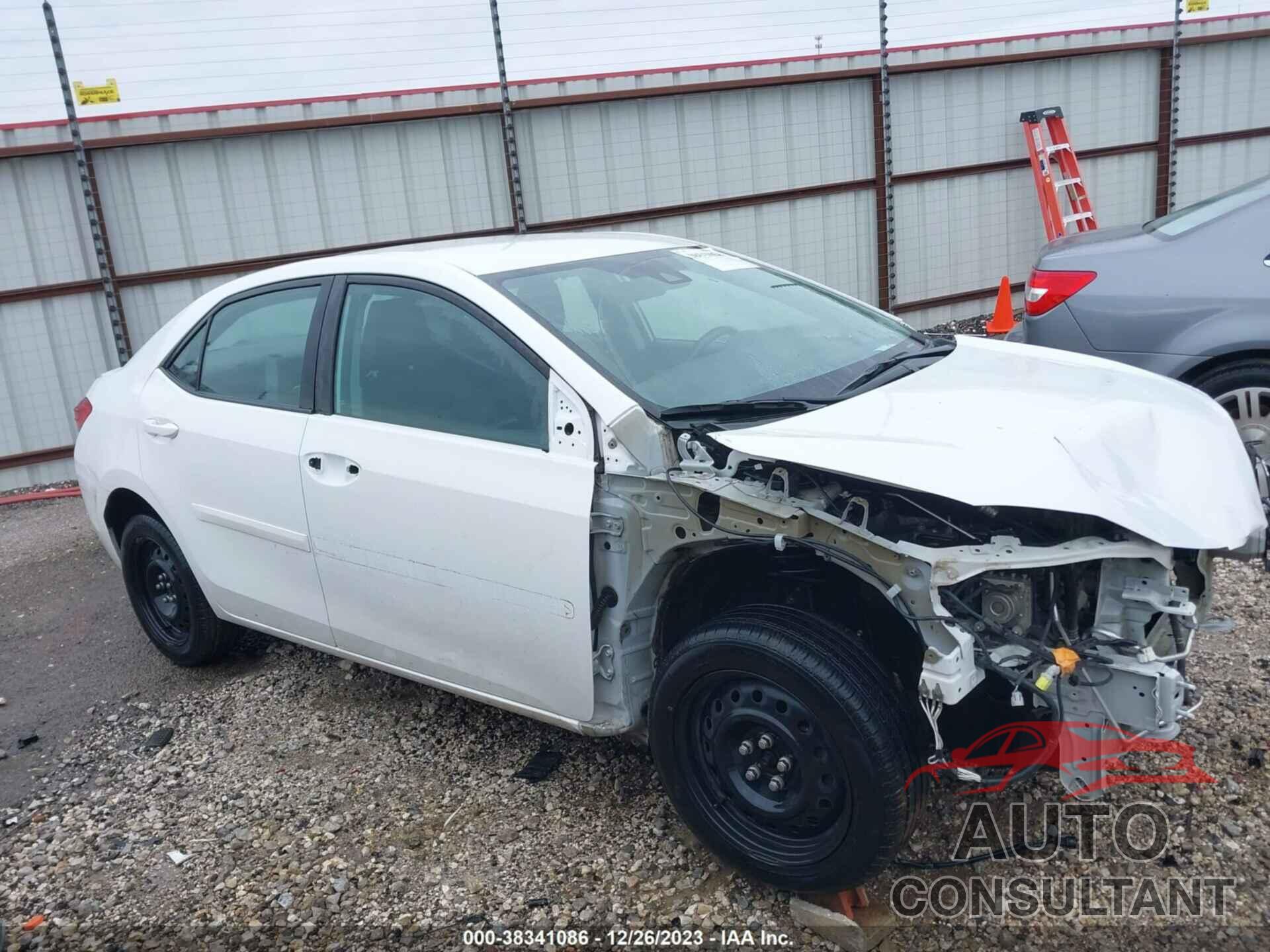 TOYOTA COROLLA 2018 - 5YFBURHE9JP758038