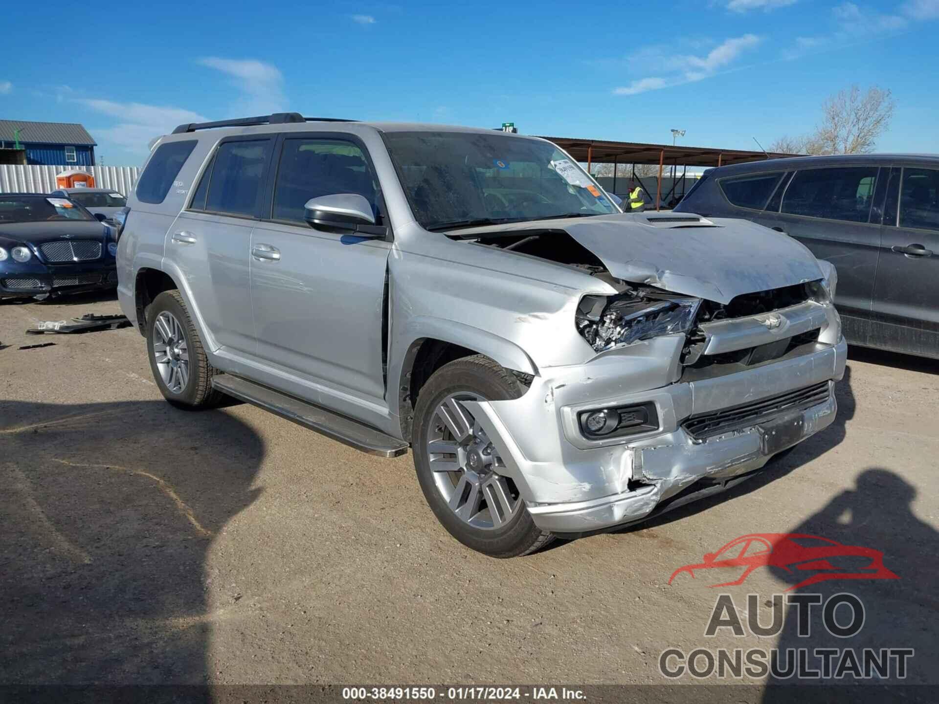 TOYOTA 4RUNNER 2023 - JTEAU5JR8P5281444