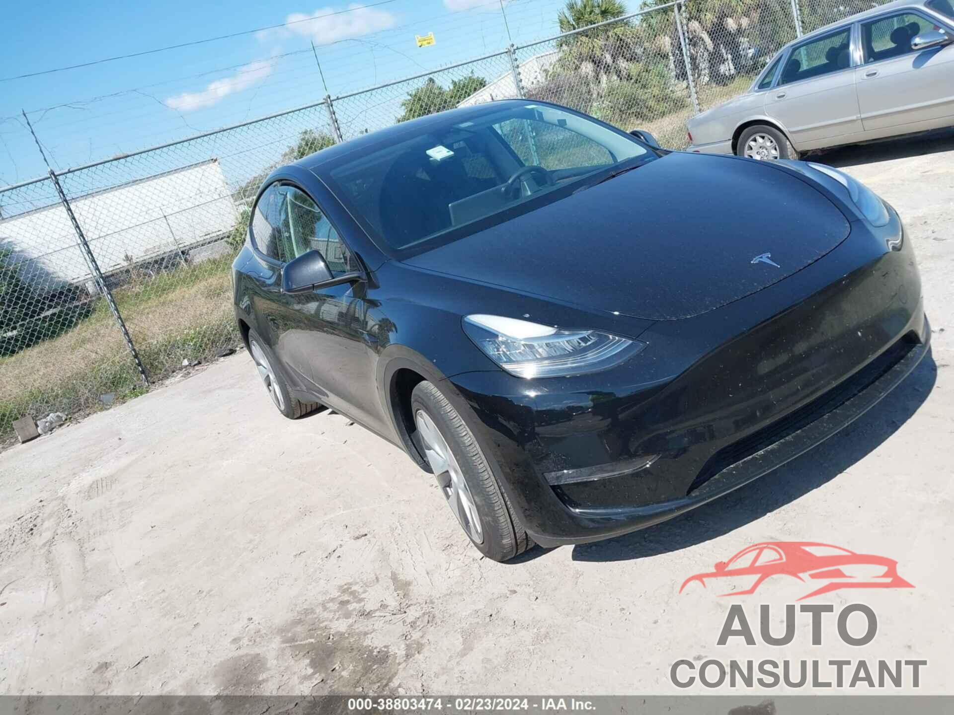 TESLA MODEL Y 2023 - 7SAYGDEE2PA044863