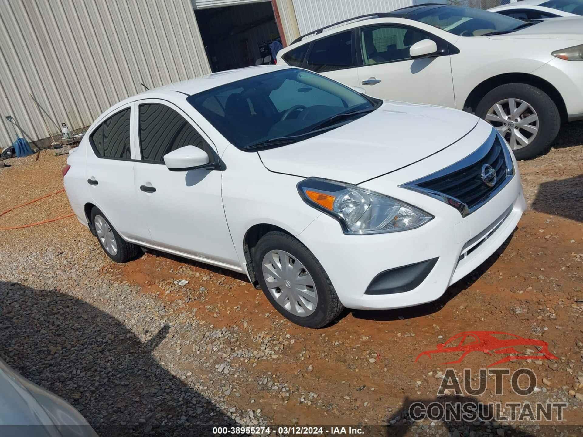 NISSAN VERSA 2017 - 3N1CN7AP1HL893445