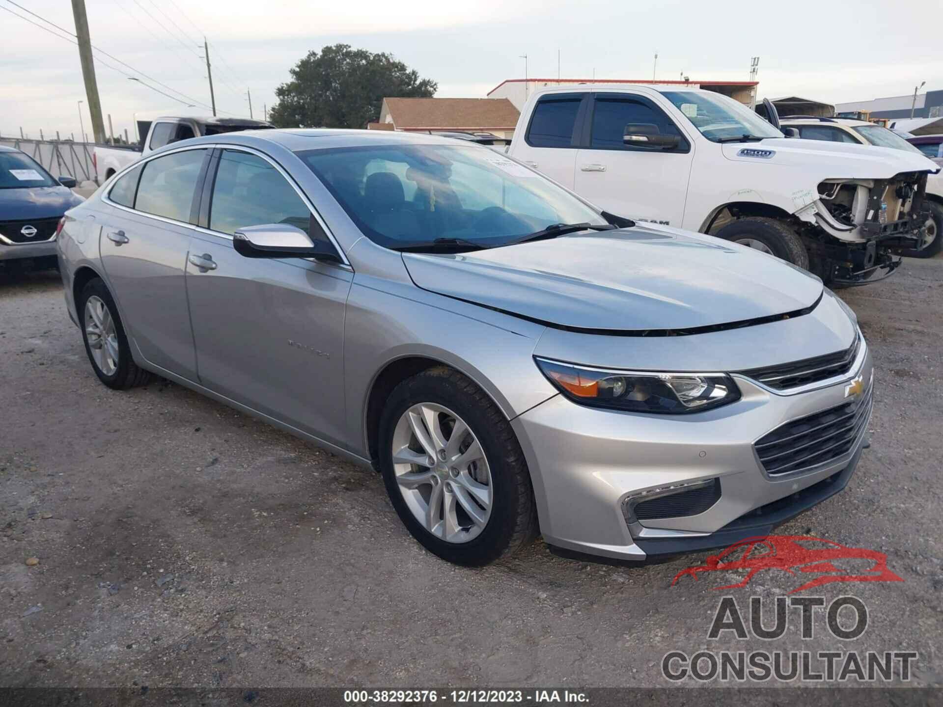 CHEVROLET MALIBU 2017 - 1G1ZJ5SU2HF137332