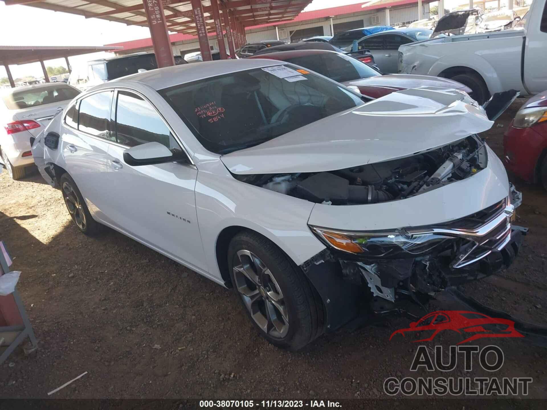 CHEVROLET MALIBU 2022 - 1G1ZD5ST2NF105894
