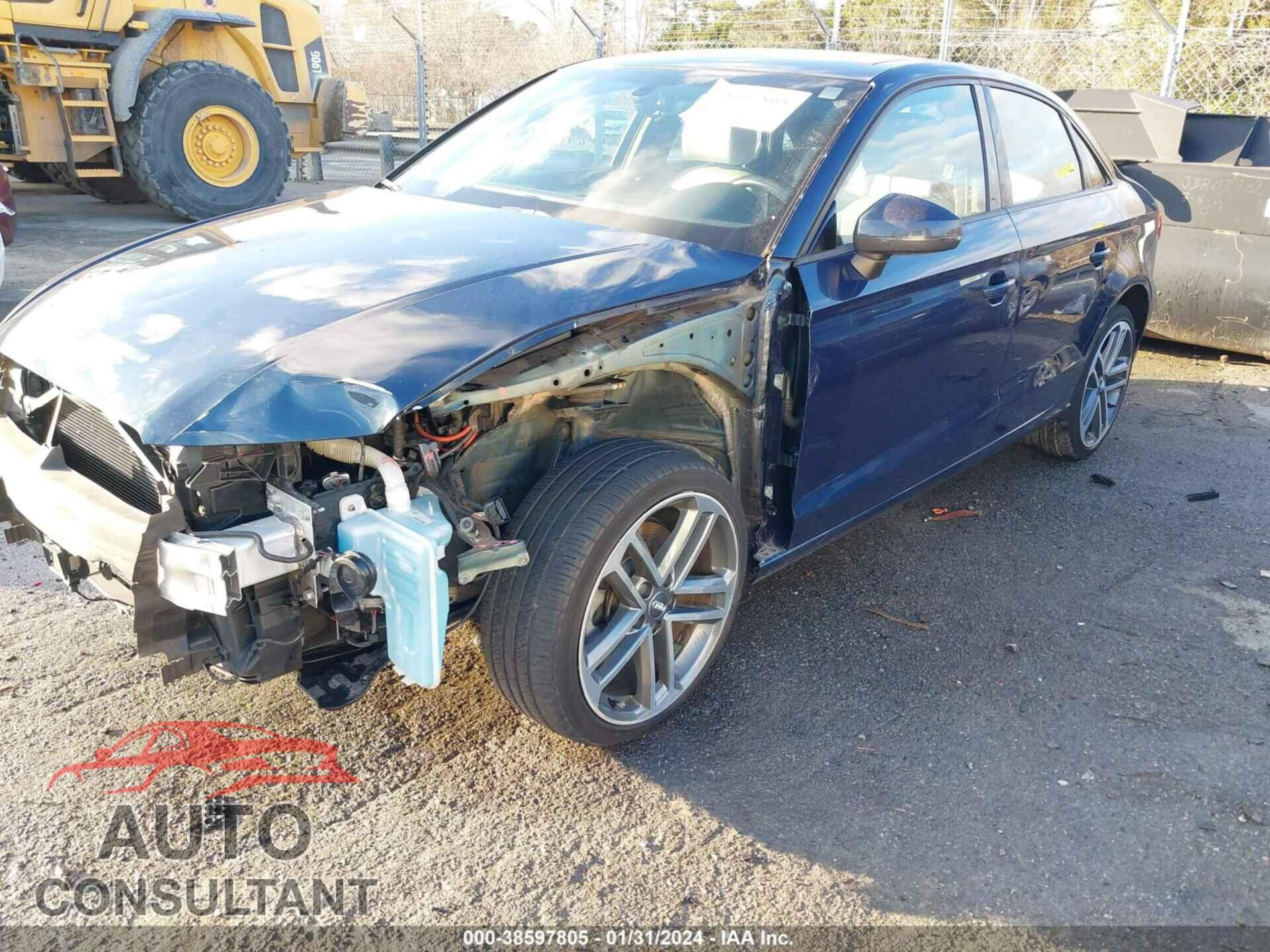 AUDI A3 2017 - WAUB8GFF2H1026561