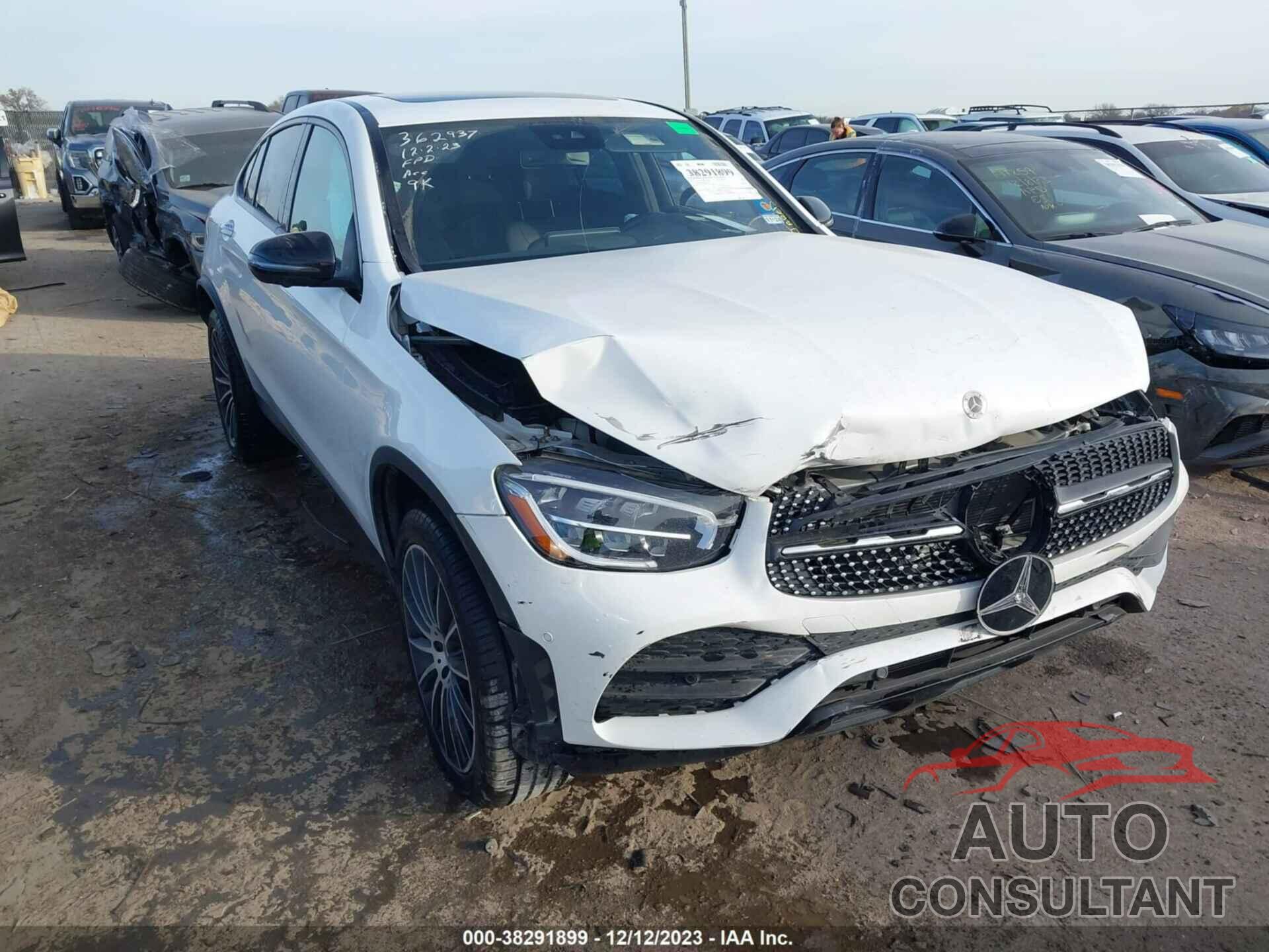 MERCEDES-BENZ GLC 300 2023 - W1N0J8EB2PG133147