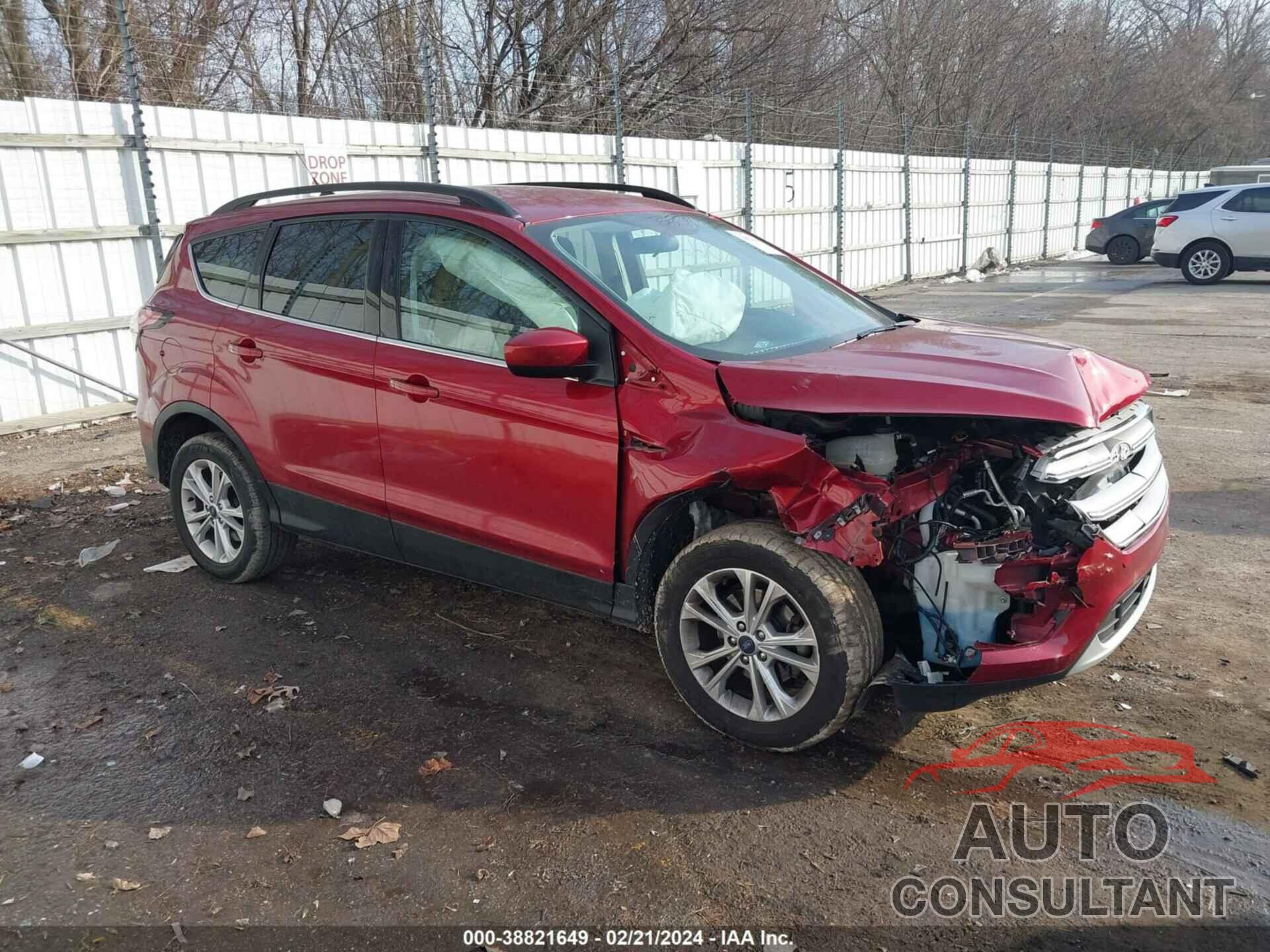 FORD ESCAPE 2018 - 1FMCU0GD0JUC18066