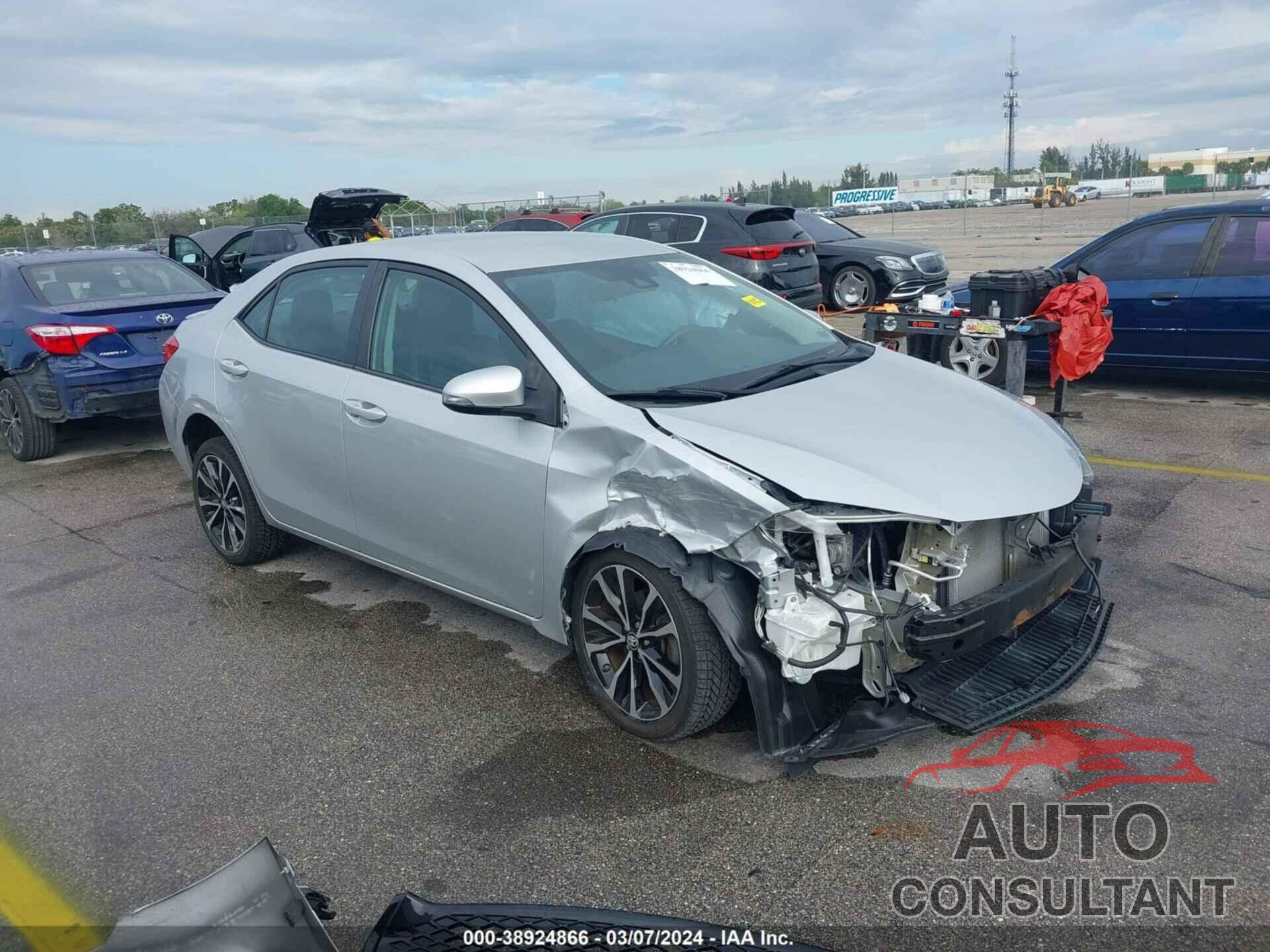 TOYOTA COROLLA 2018 - 5YFBURHEXJP780744