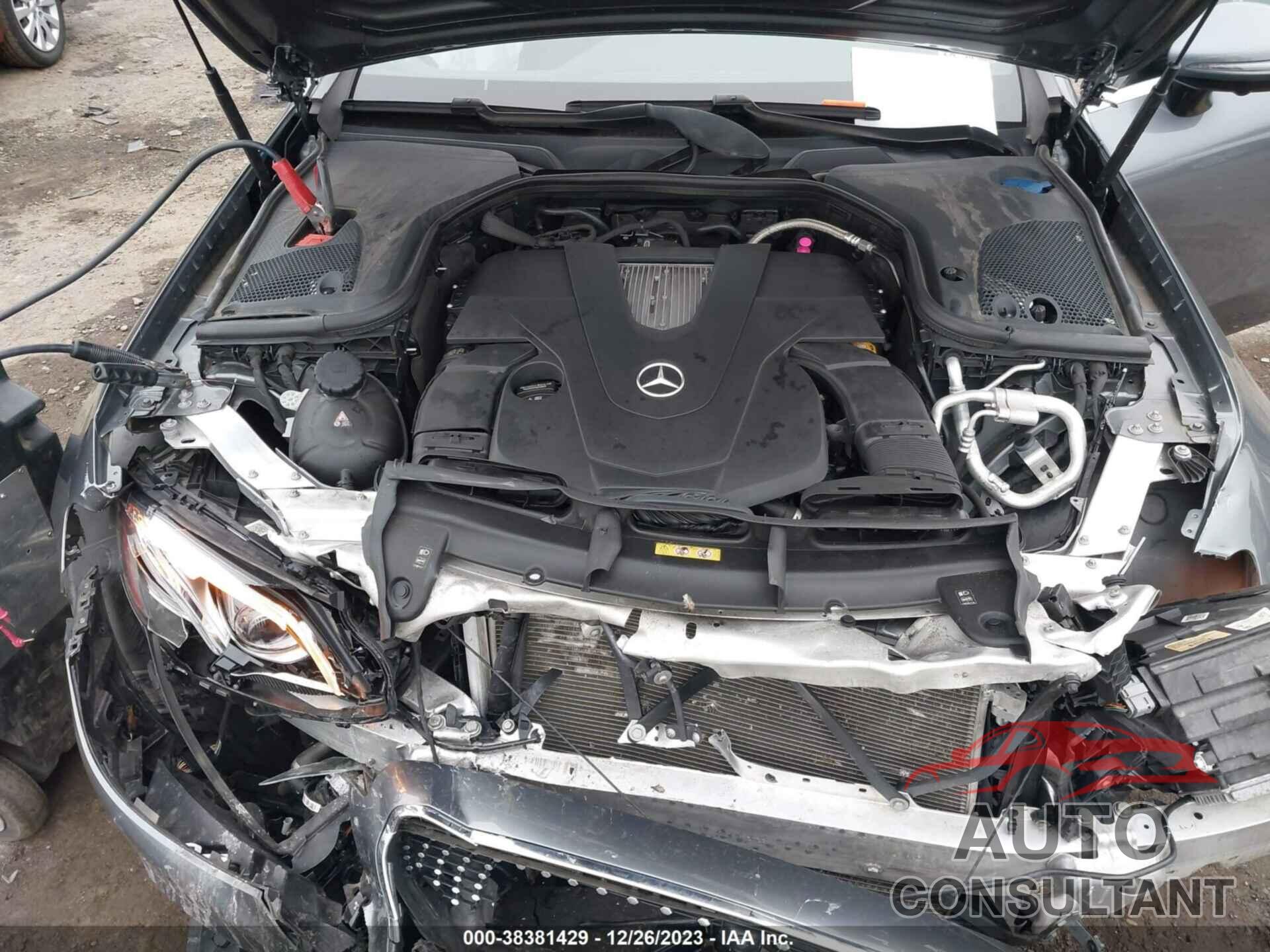 MERCEDES-BENZ E 450 2020 - W1K1K6JB8LF133646