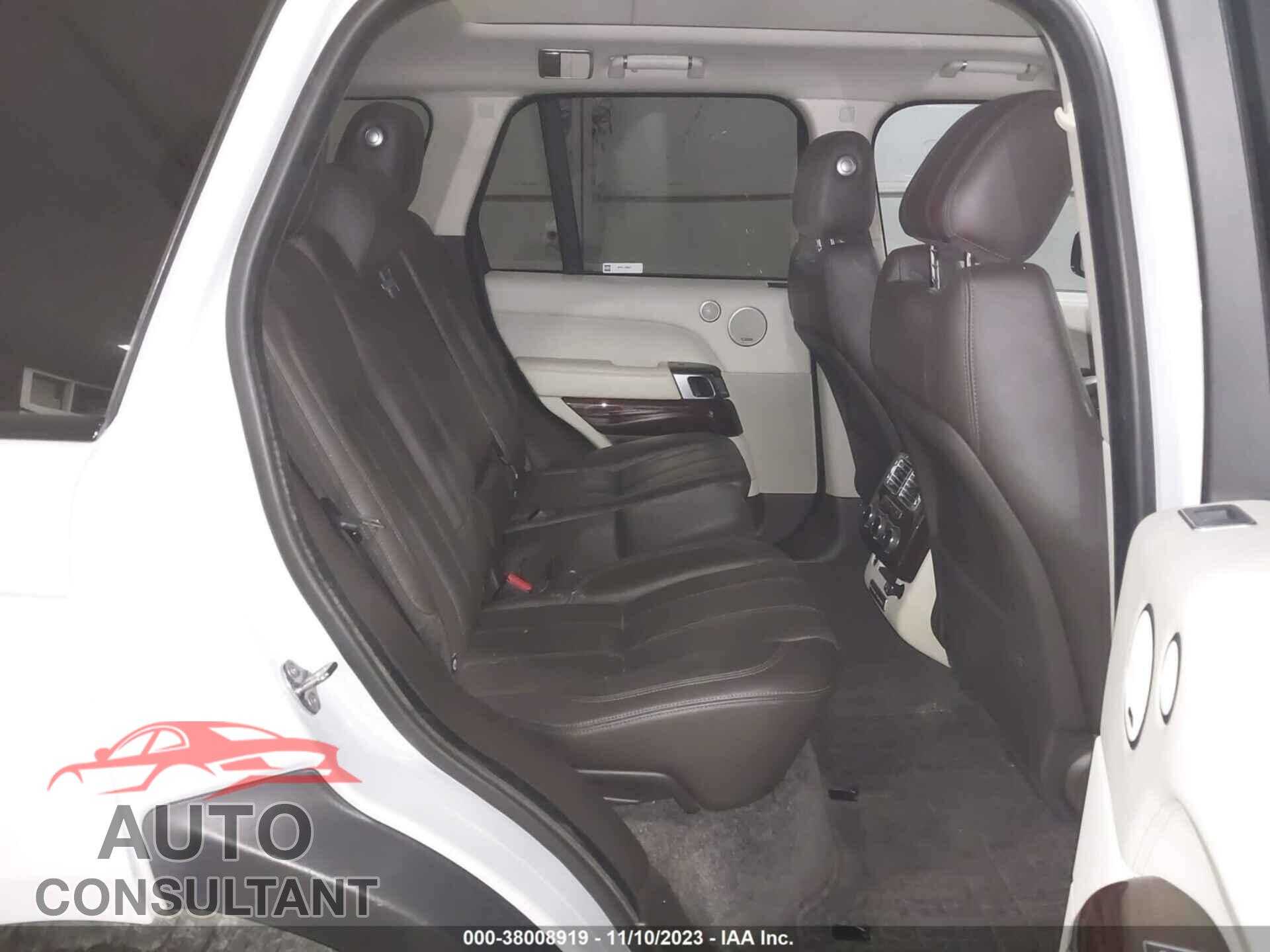 LAND ROVER RANGE ROVER 2015 - SALGS2VF8FA224212