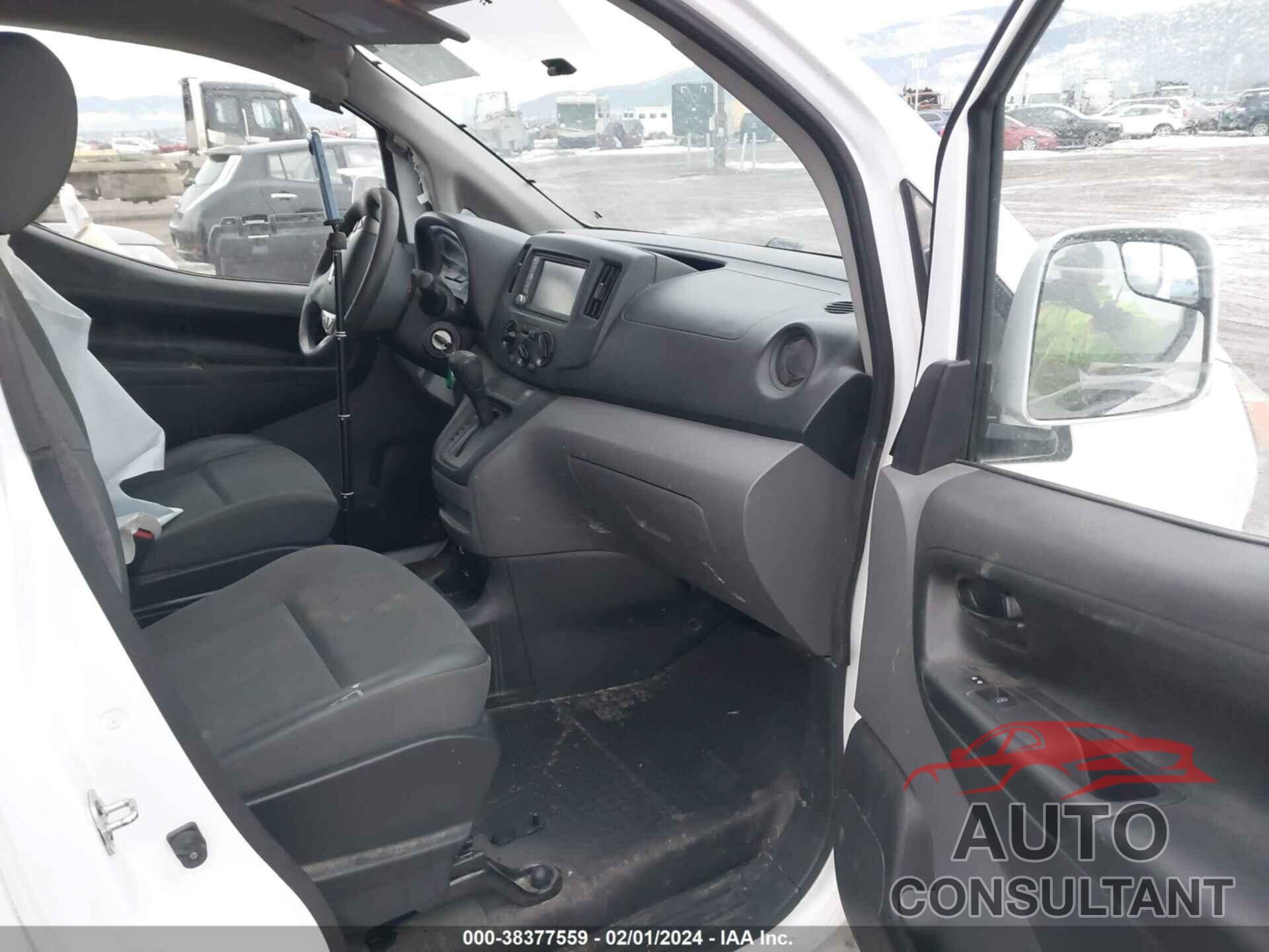 NISSAN NV200 COMPACT CARGO 2021 - 3N6CM0KN1MK697104