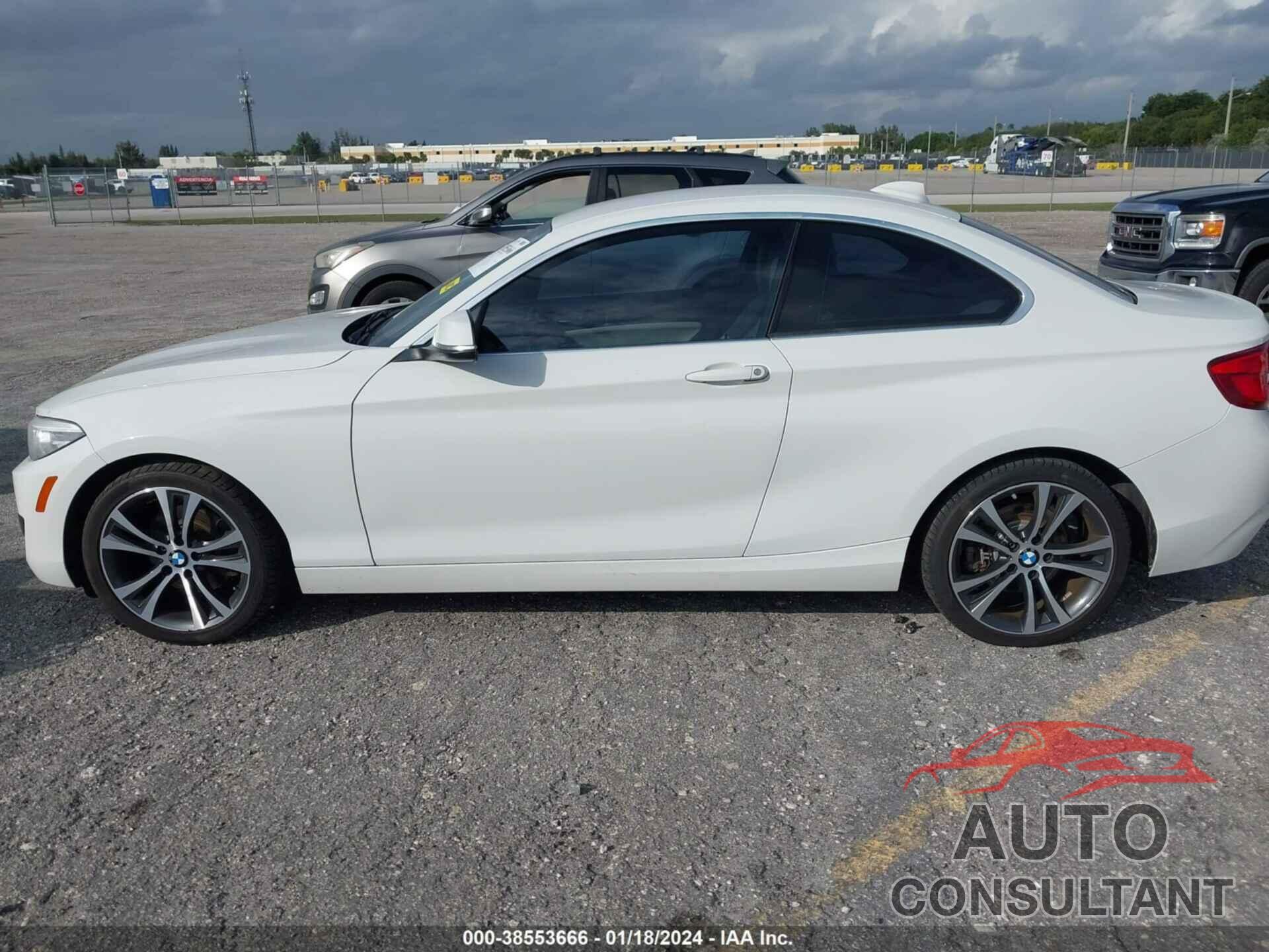 BMW 230I 2018 - WBA2J1C53JVD08996