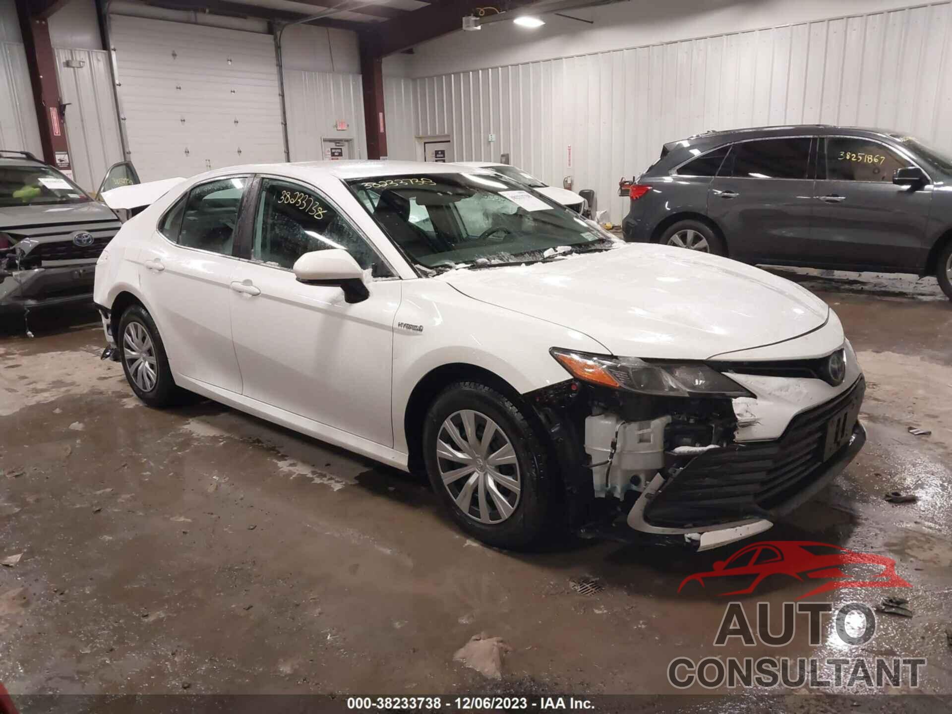 TOYOTA CAMRY 2021 - 4T1C31AK7MU020945