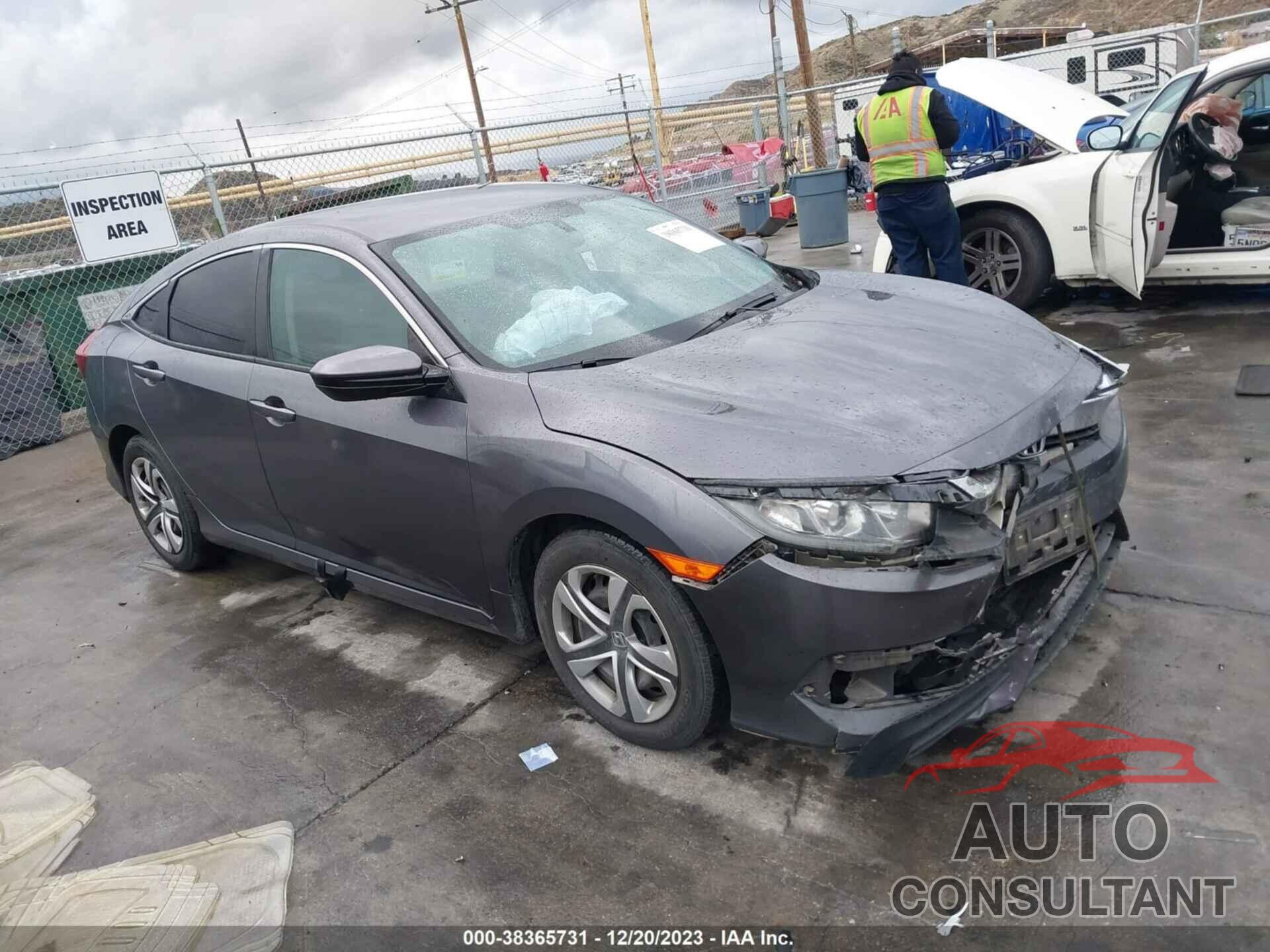 HONDA CIVIC 2018 - 2HGFC2F50JH516423