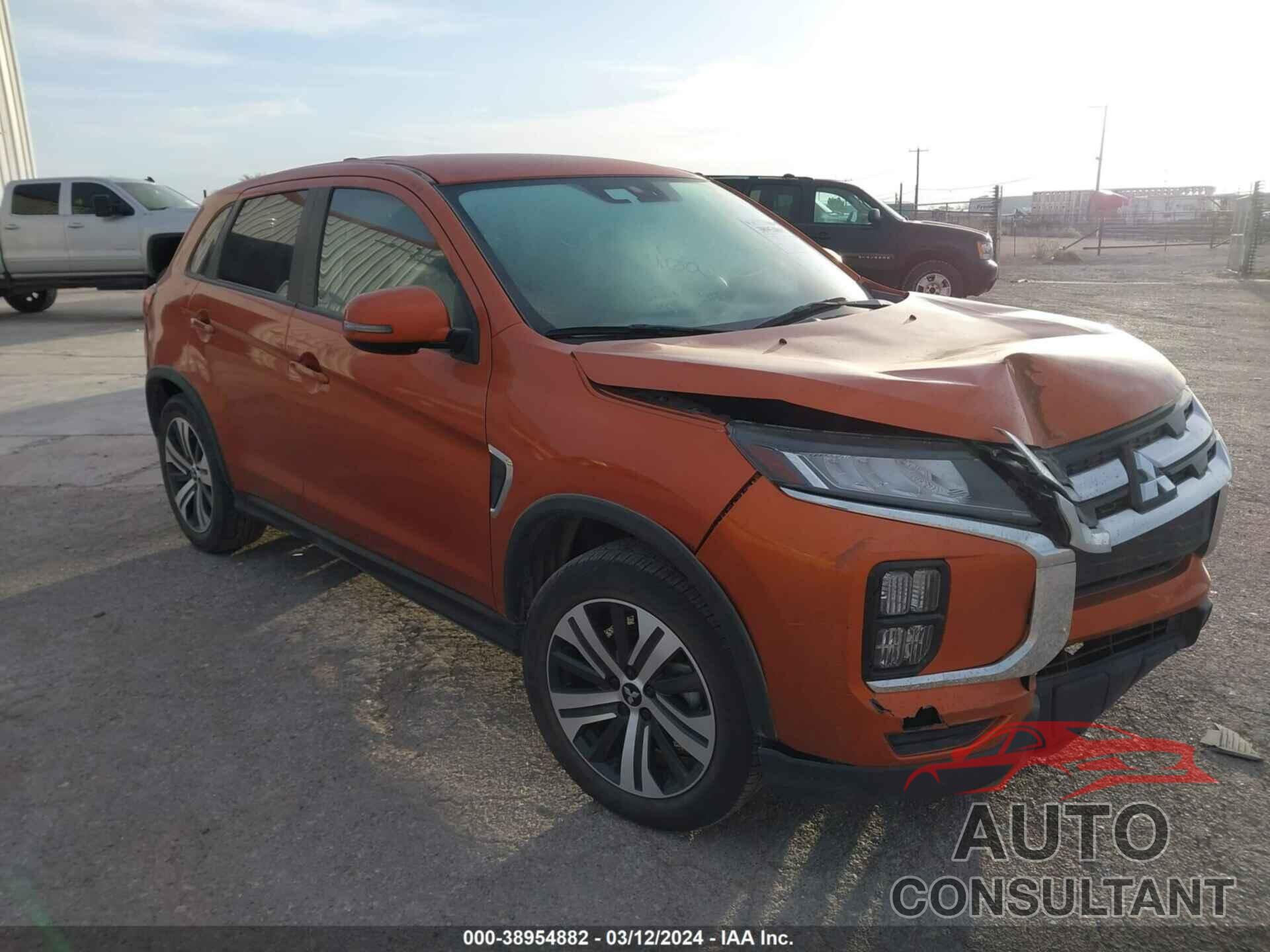 MITSUBISHI OUTLANDER 2022 - JA4ARUAU4NU010642