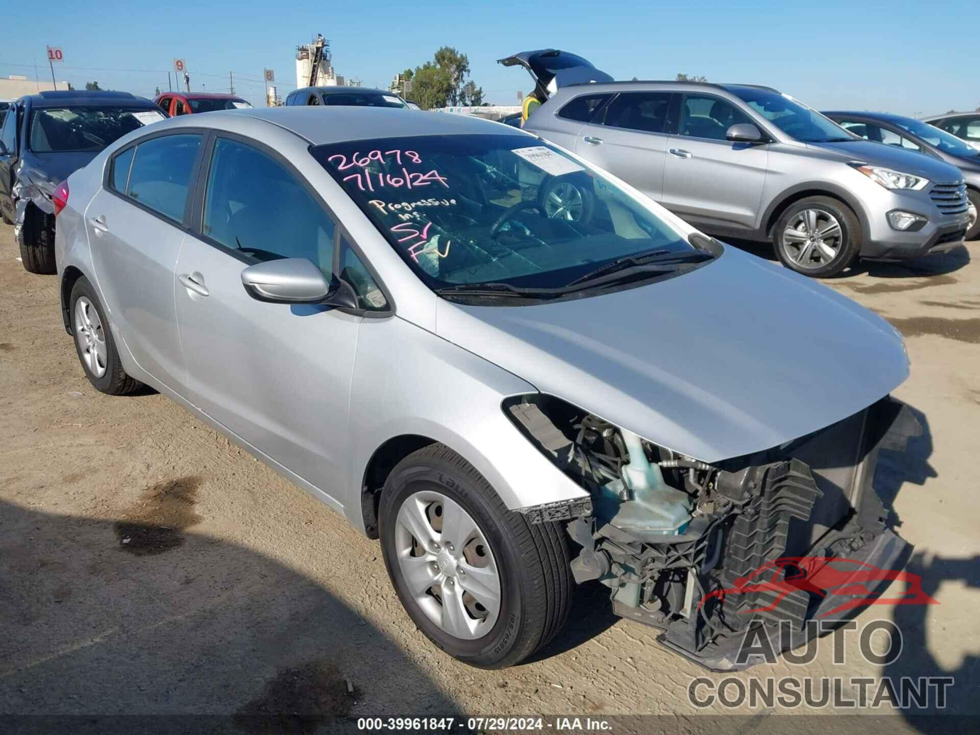 KIA FORTE 2017 - 3KPFK4A74HE075200