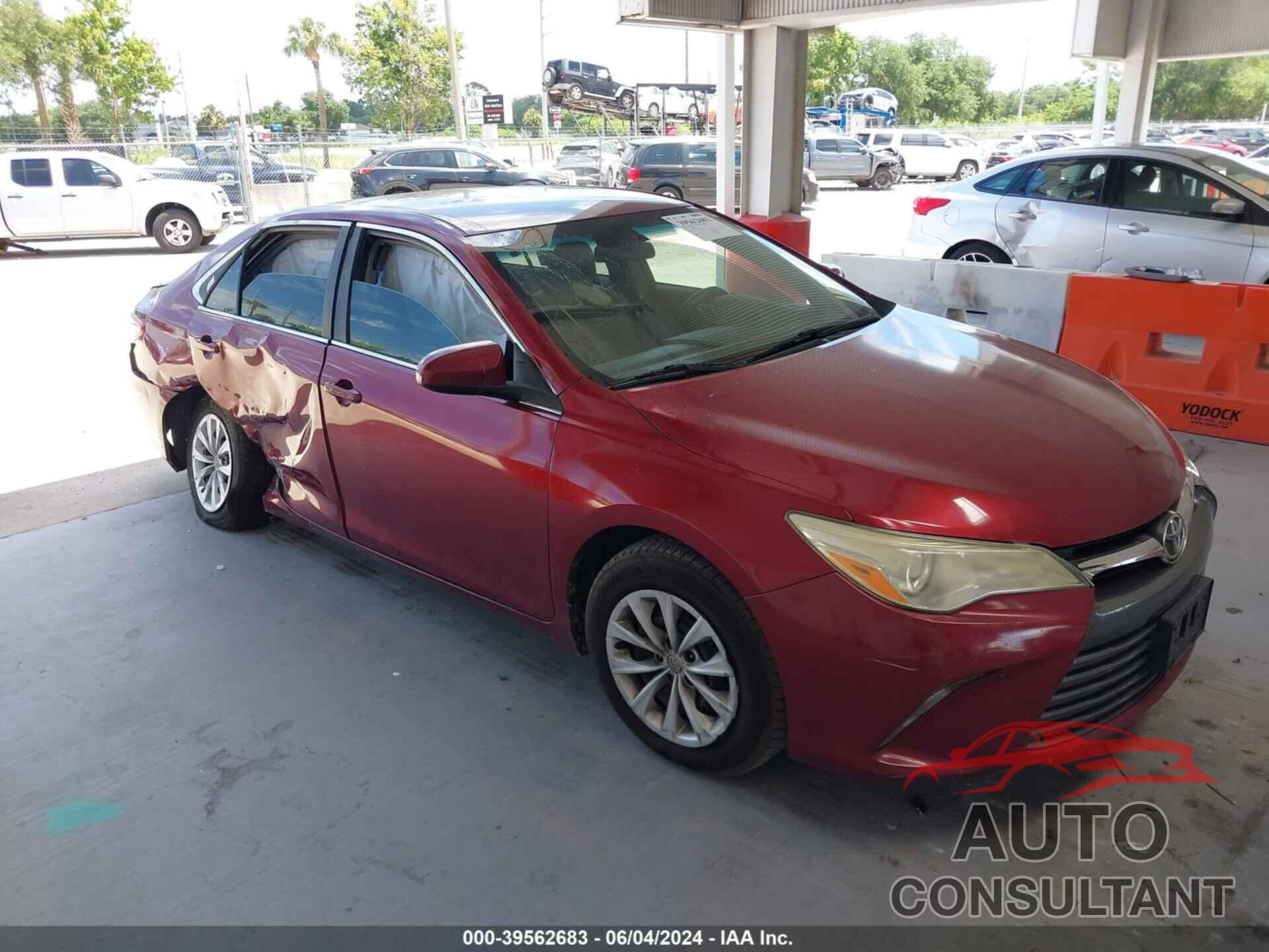 TOYOTA CAMRY 2016 - 4T1BF1FK5GU579698