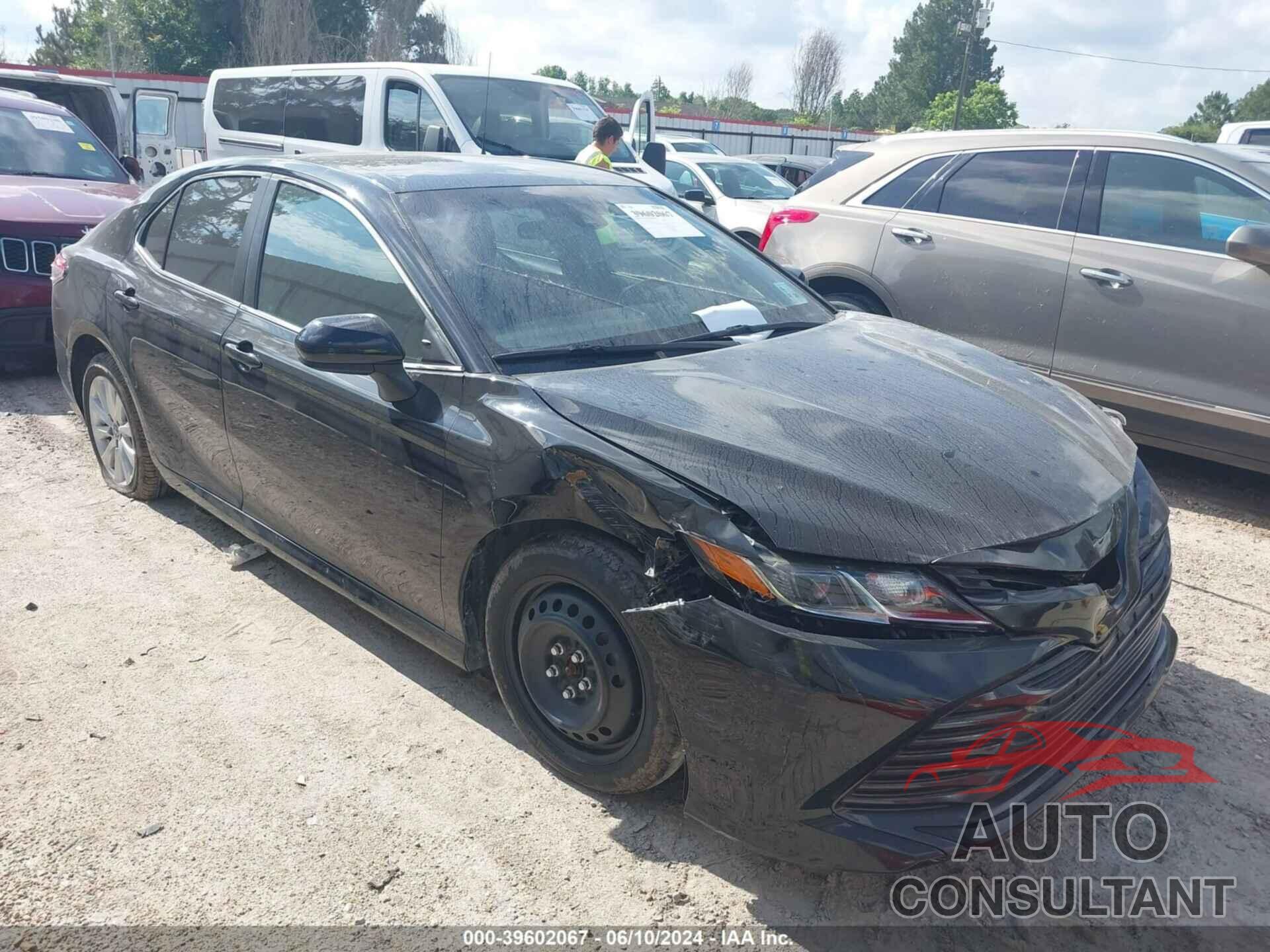 TOYOTA CAMRY 2020 - 4T1C11AK9LU945215