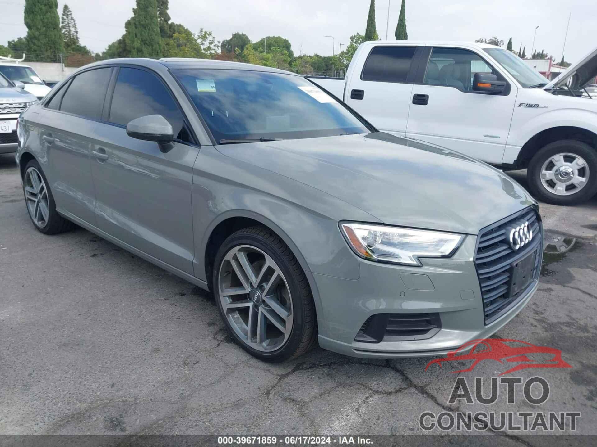 AUDI A3 2020 - WAUAUGFF0LA025294