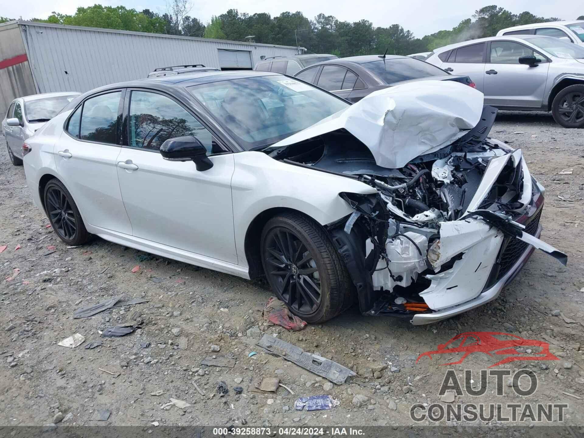 TOYOTA CAMRY 2024 - 4T1KZ1AK0RU095729