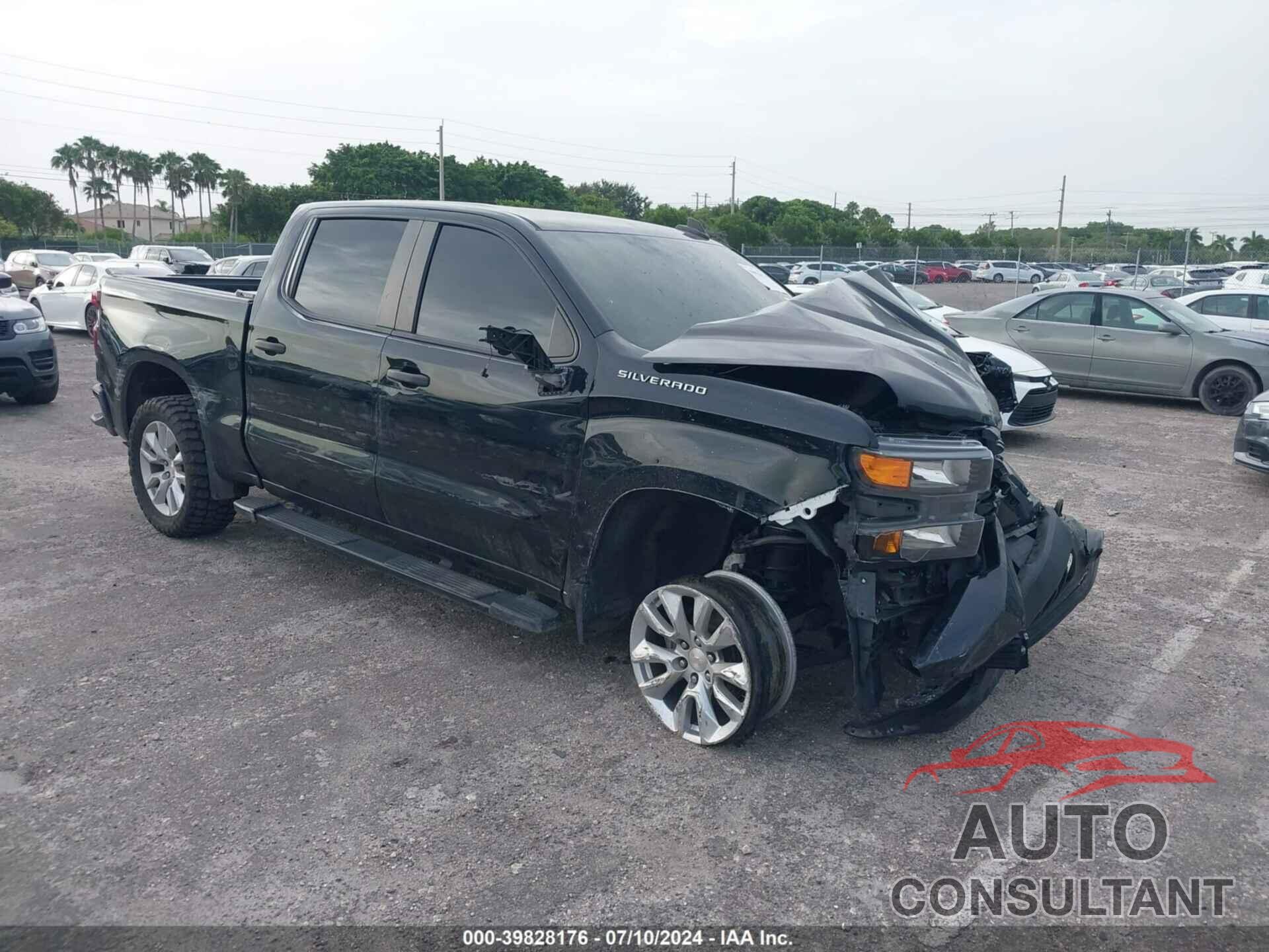 CHEVROLET SILVERADO 1500 2021 - 1GCPWBEK3MZ392329