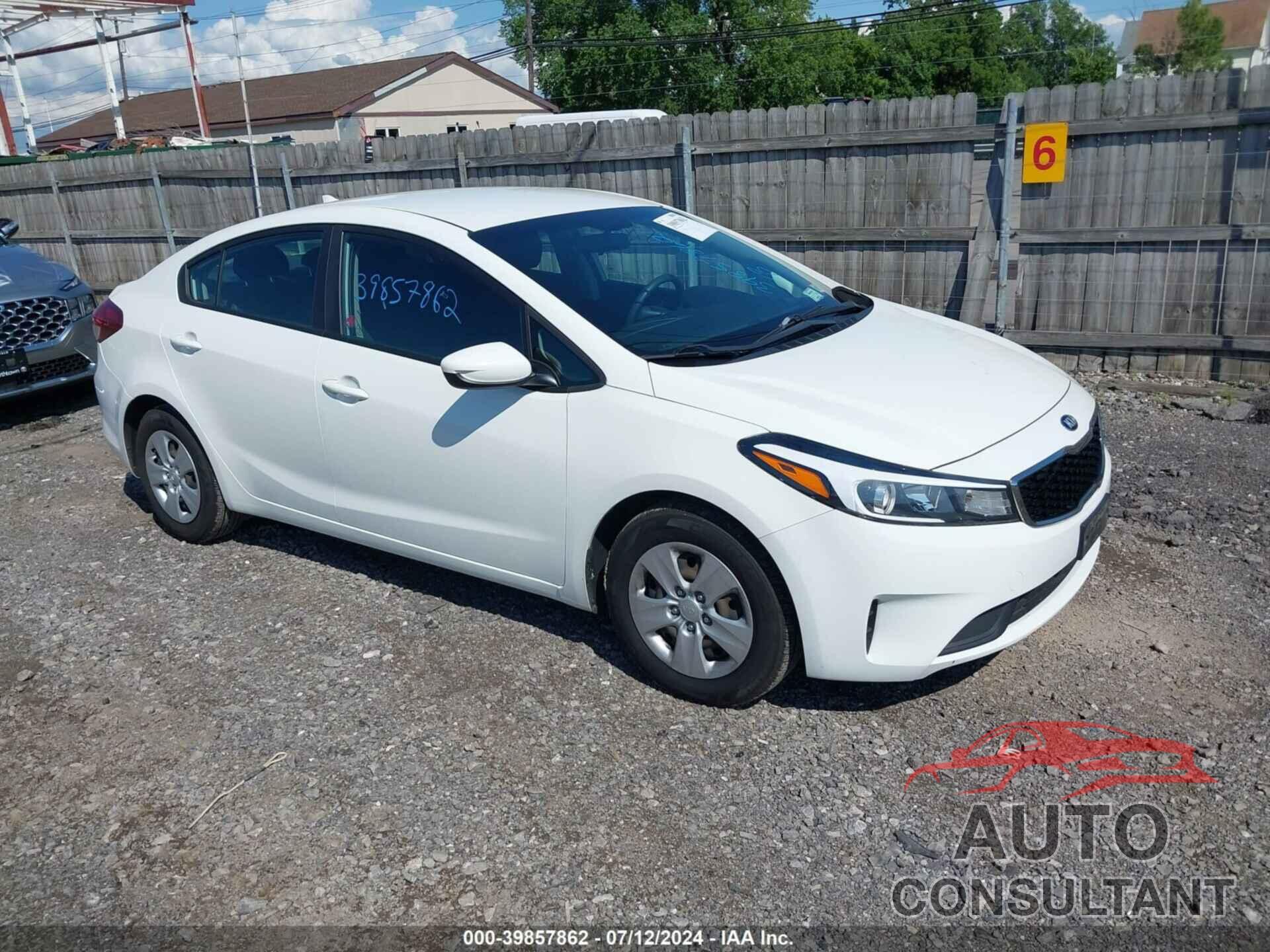 KIA FORTE 2017 - 3KPFK4A76HE081323