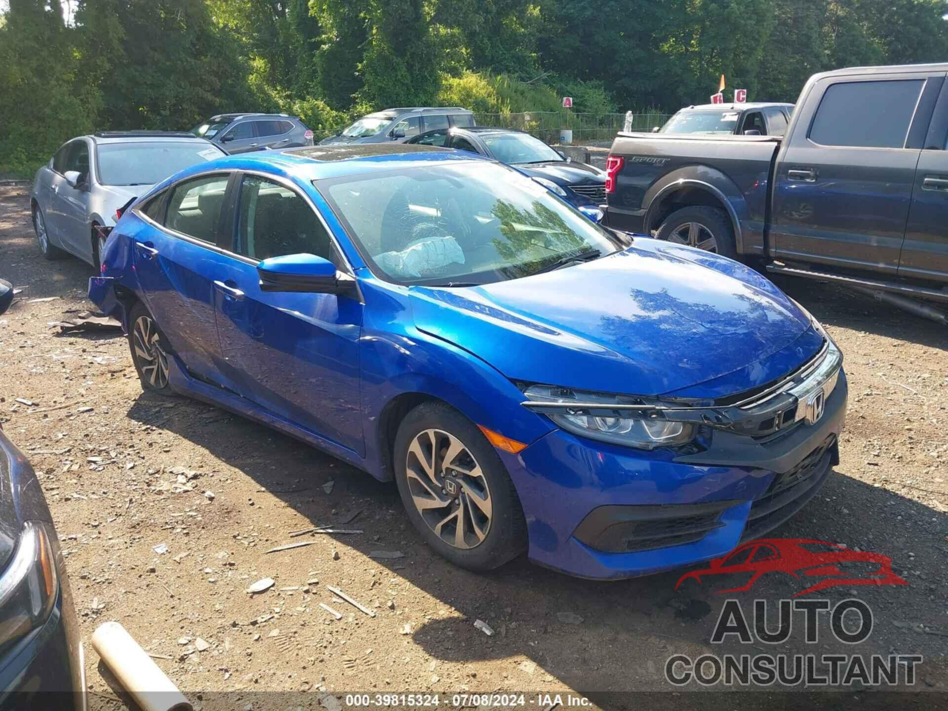 HONDA CIVIC 2018 - 2HGFC2F73JH561681