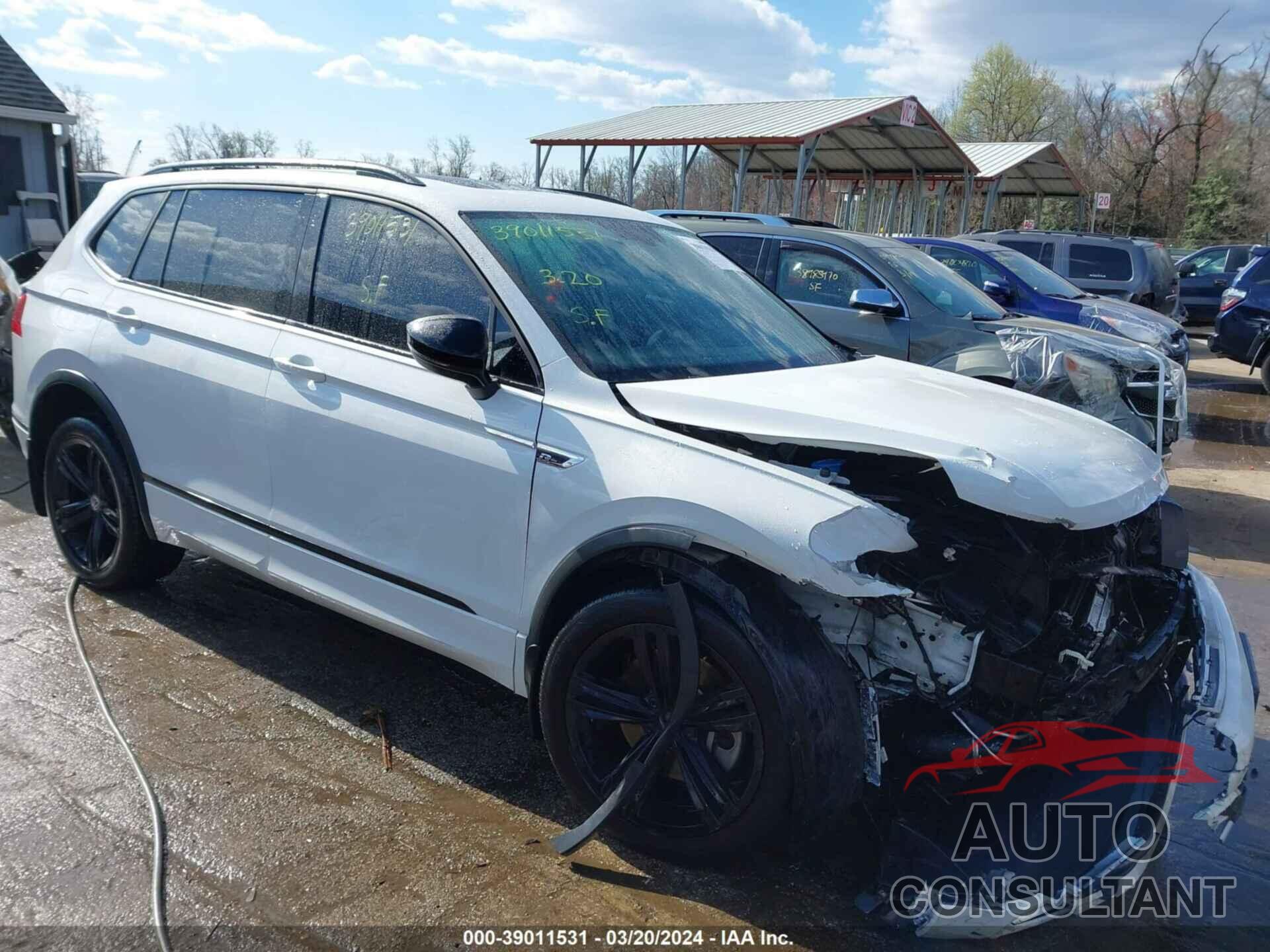 VOLKSWAGEN TIGUAN 2019 - 3VV2B7AX4KM111269