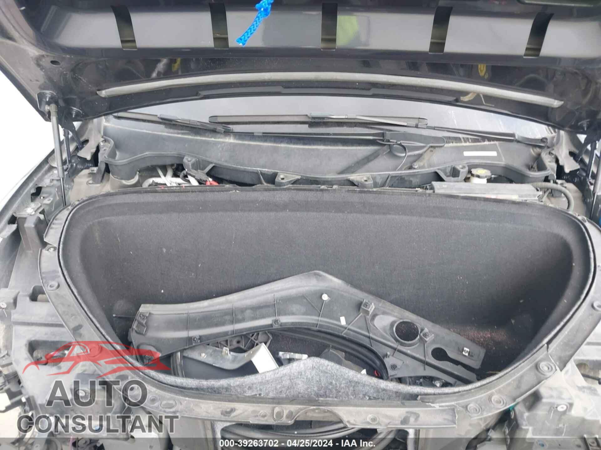 TESLA MODEL X 2016 - 5YJXCBE21GF021480