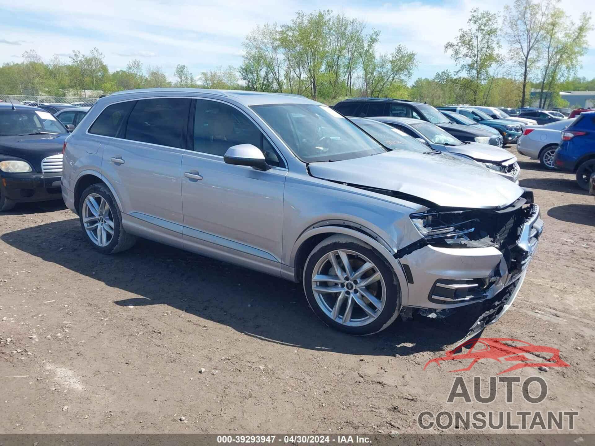 AUDI Q7 2018 - WA1VAAF77JD046491