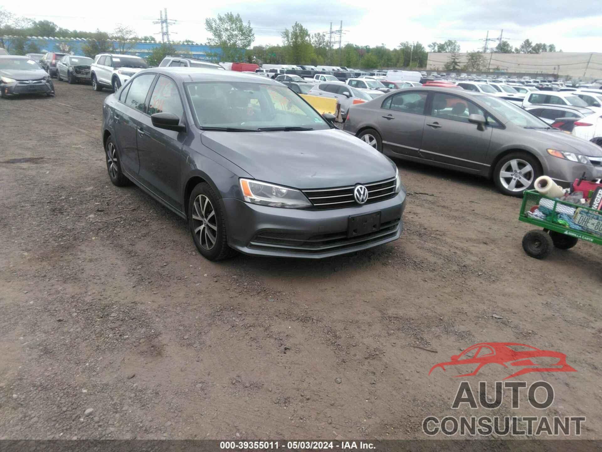 VOLKSWAGEN JETTA 2016 - 3VWD67AJ9GM218121