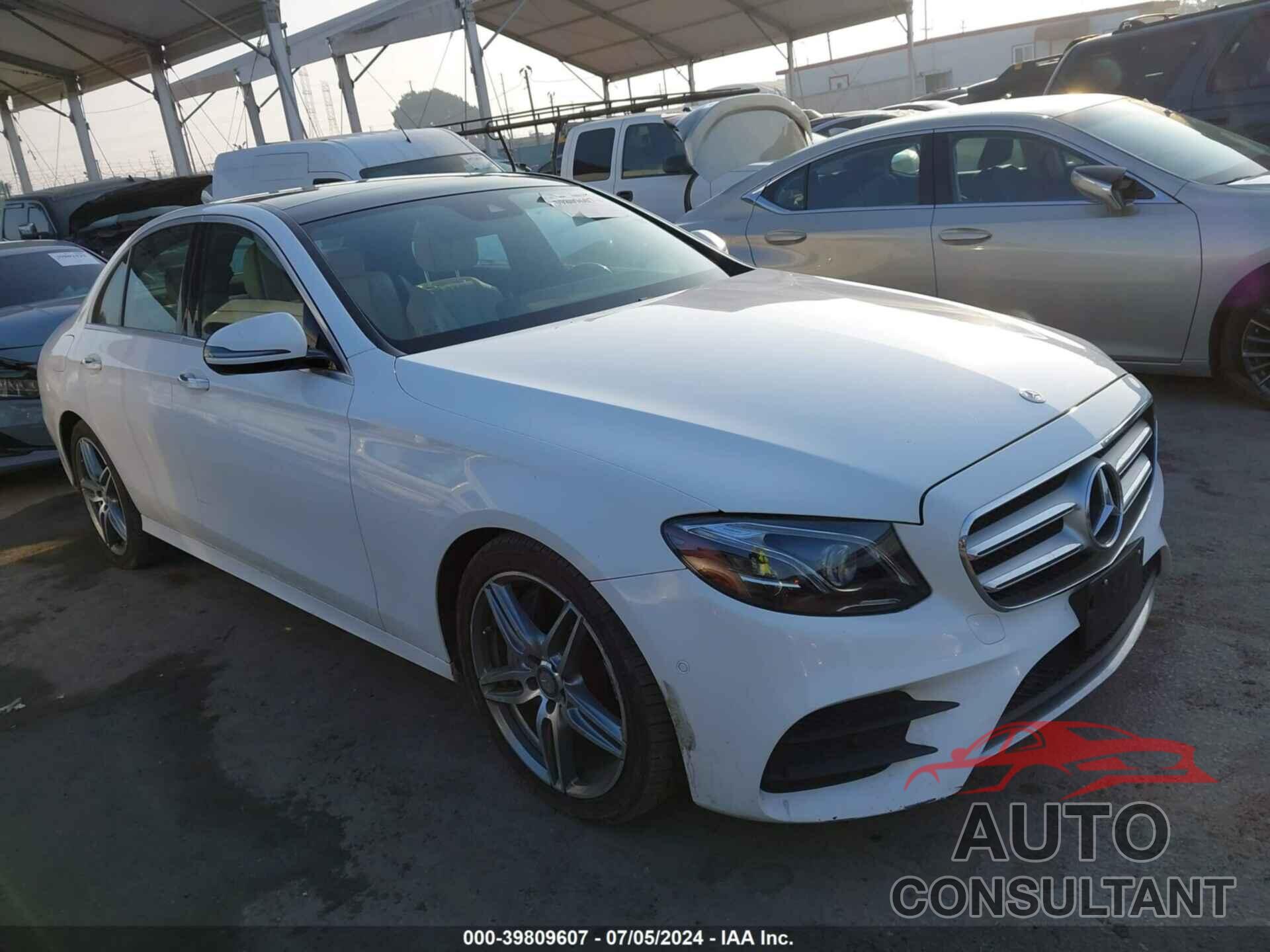 MERCEDES-BENZ E 300 2017 - WDDZF4JB2HA061388