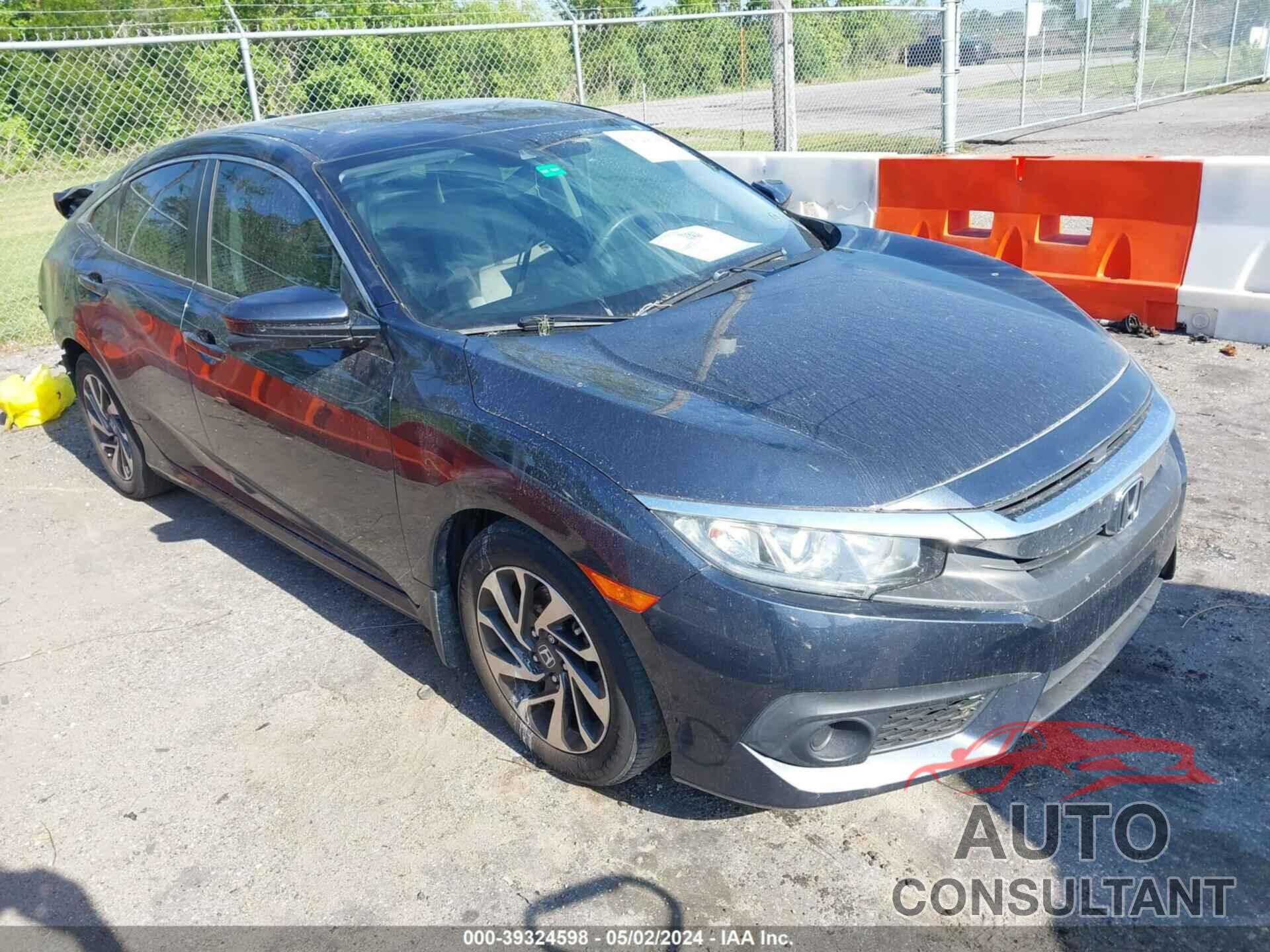 HONDA CIVIC 2018 - 19XFC2F85JE004435