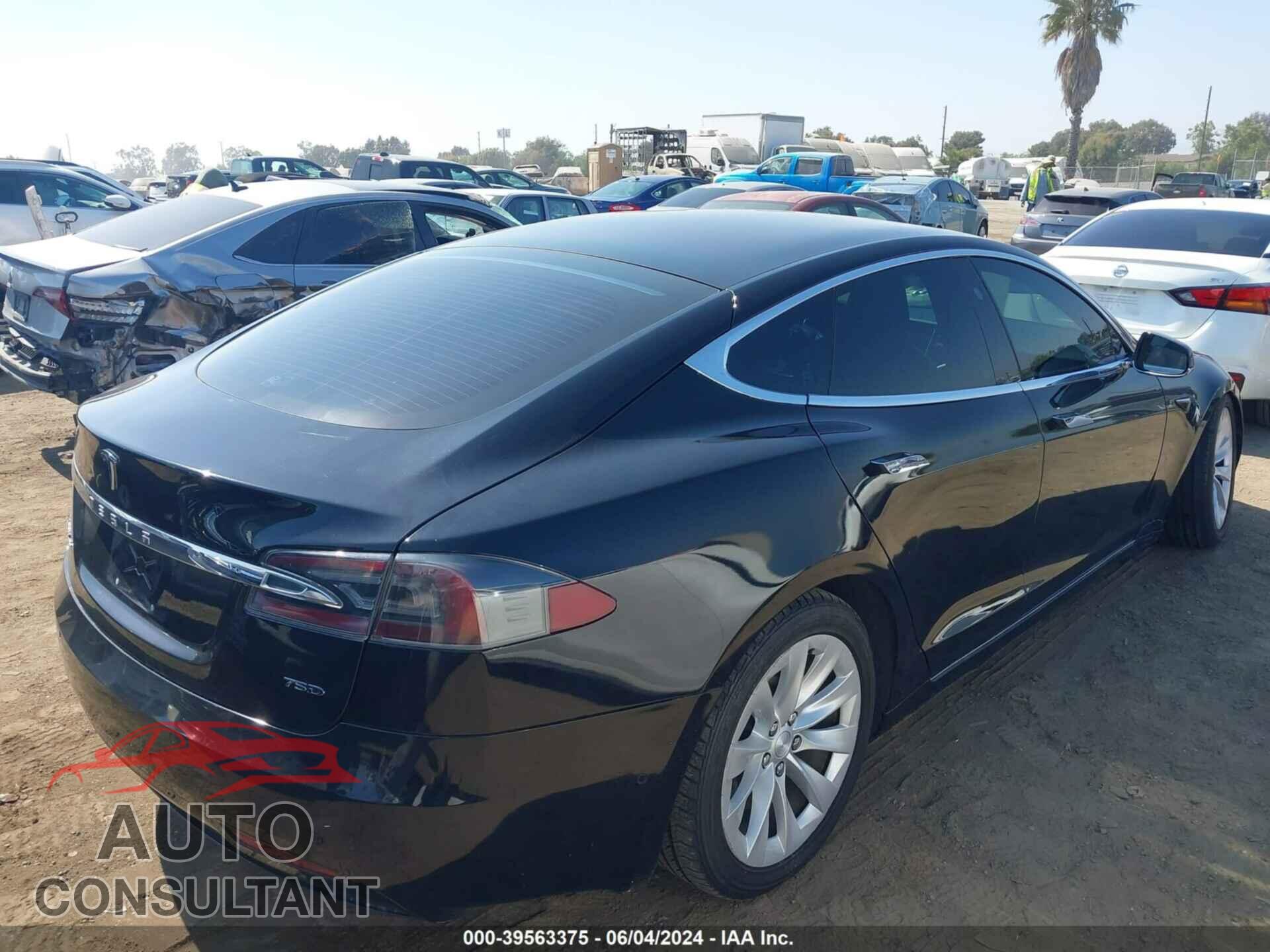 TESLA MODEL S 2018 - 5YJSA1E26JF293685