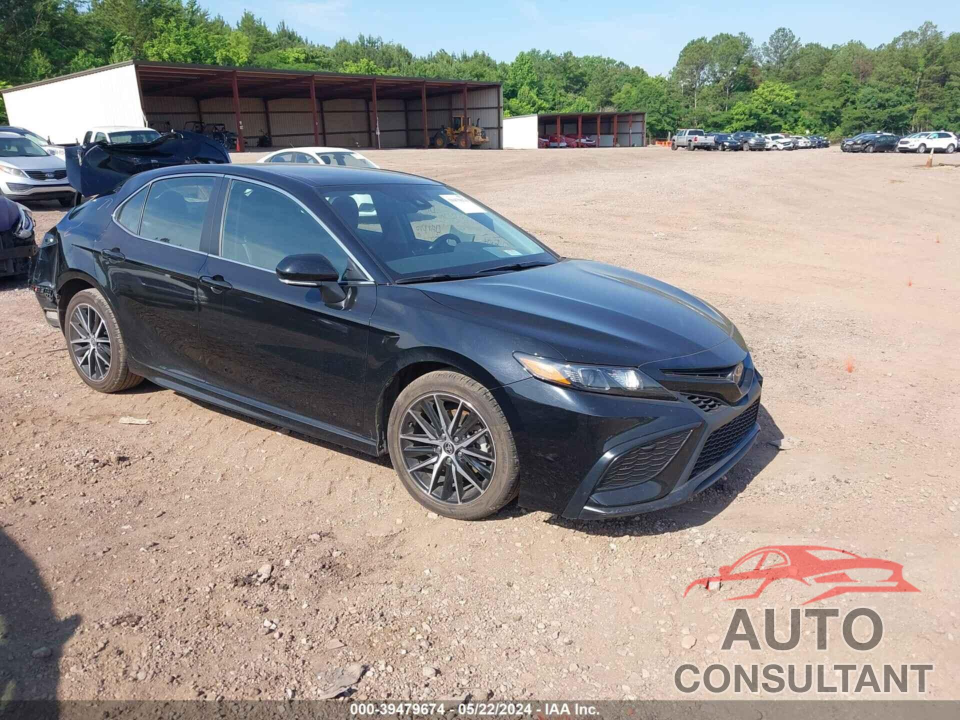 TOYOTA CAMRY 2023 - 4T1G11AK1PU748661