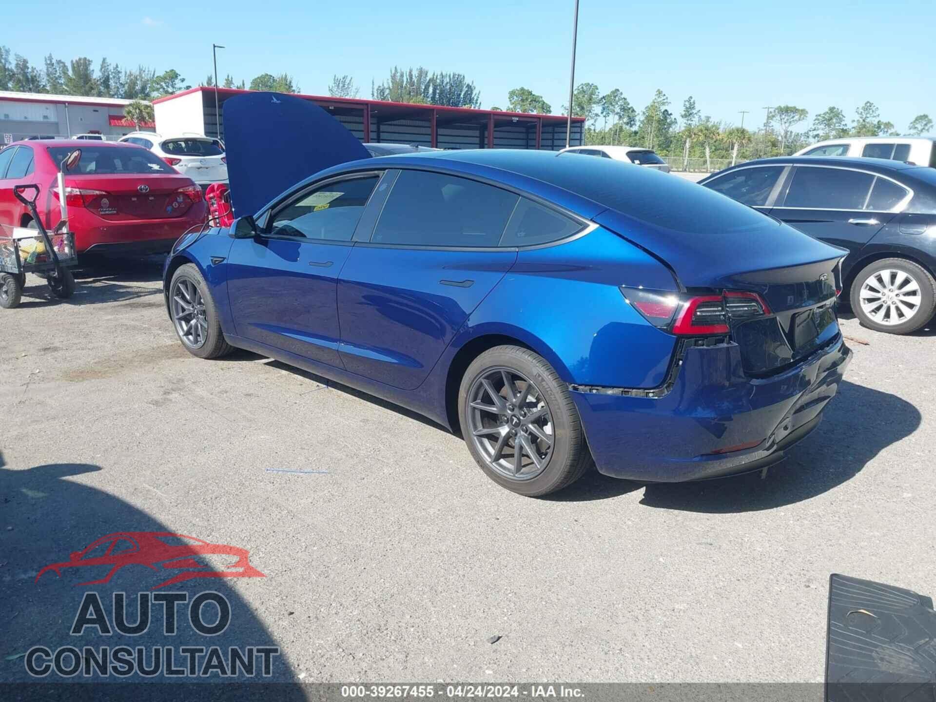TESLA MODEL 3 2023 - 5YJ3E1EA4PF490802