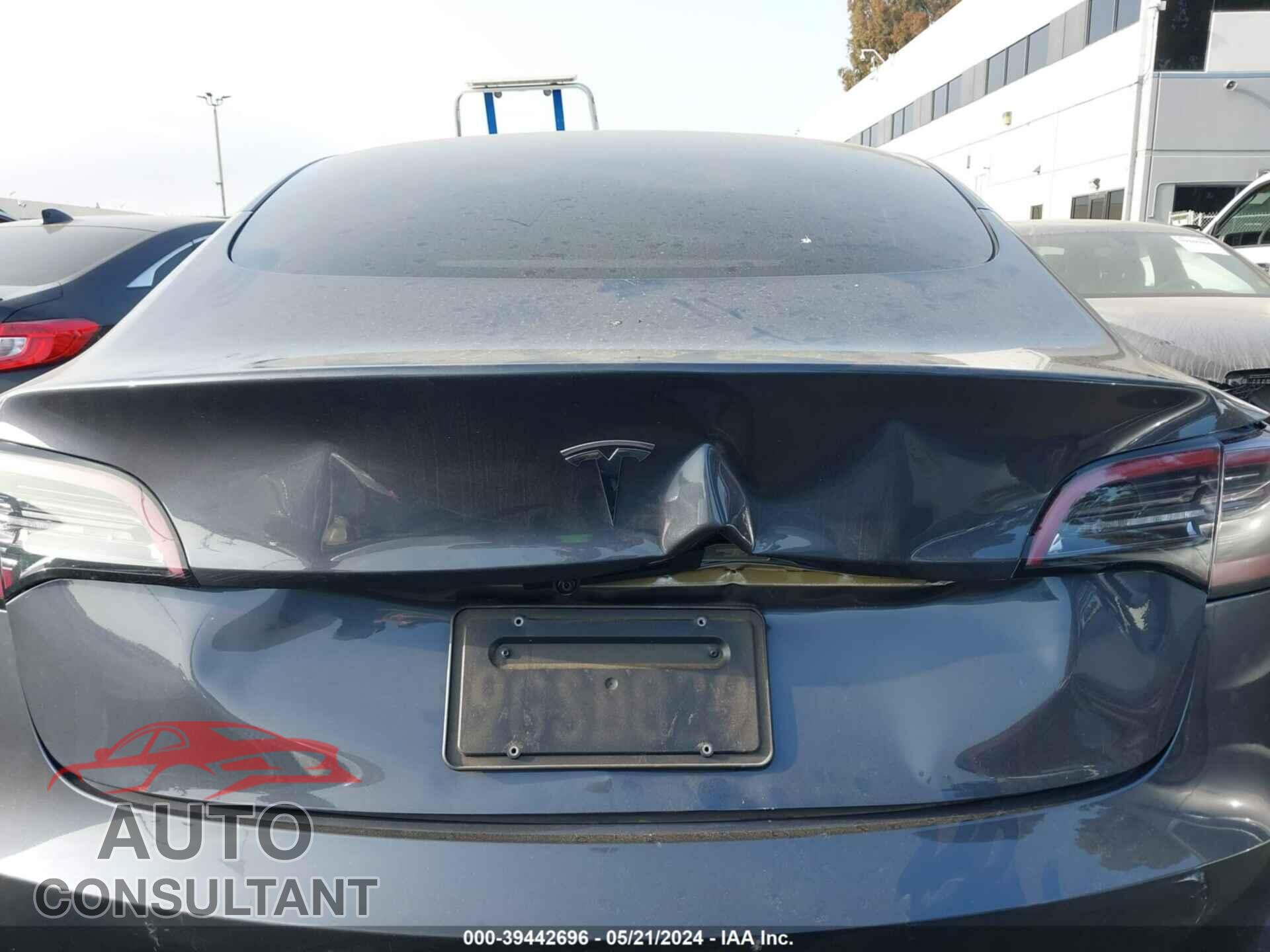 TESLA MODEL 3 2023 - 5YJ3E1EA4PF575039